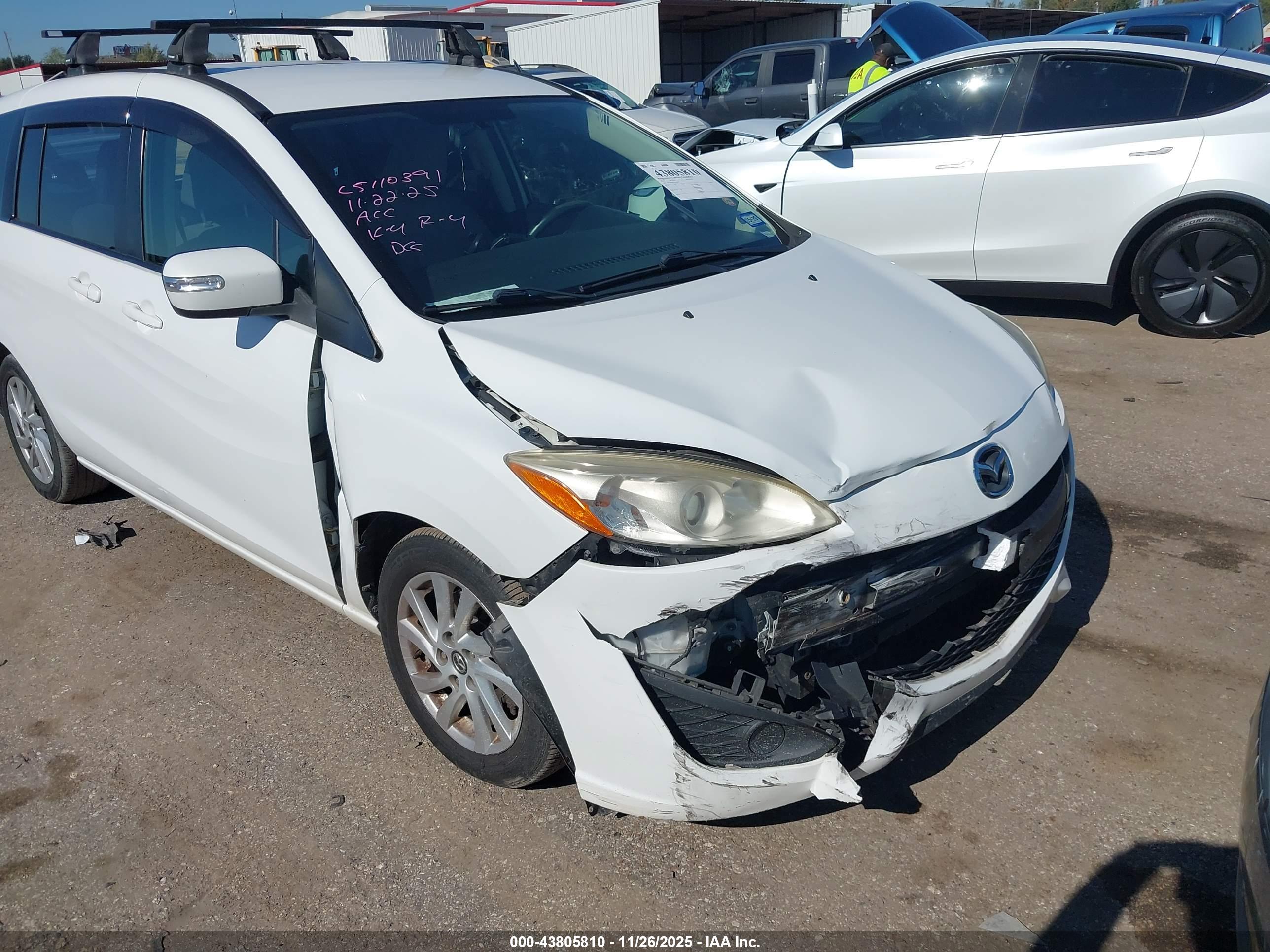 MAZDA MAZDA5 image 6