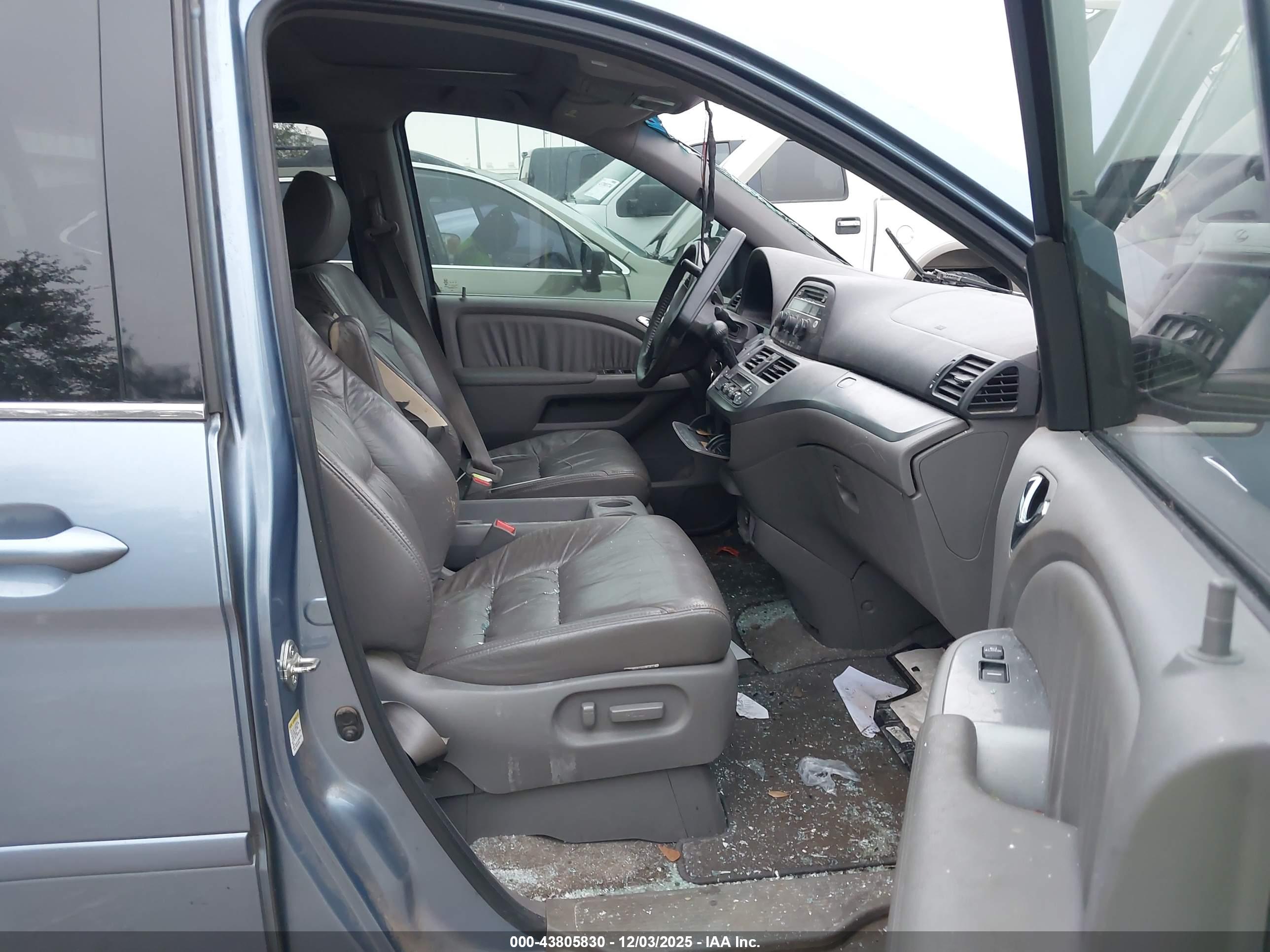 HONDA ODYSSEY image 5
