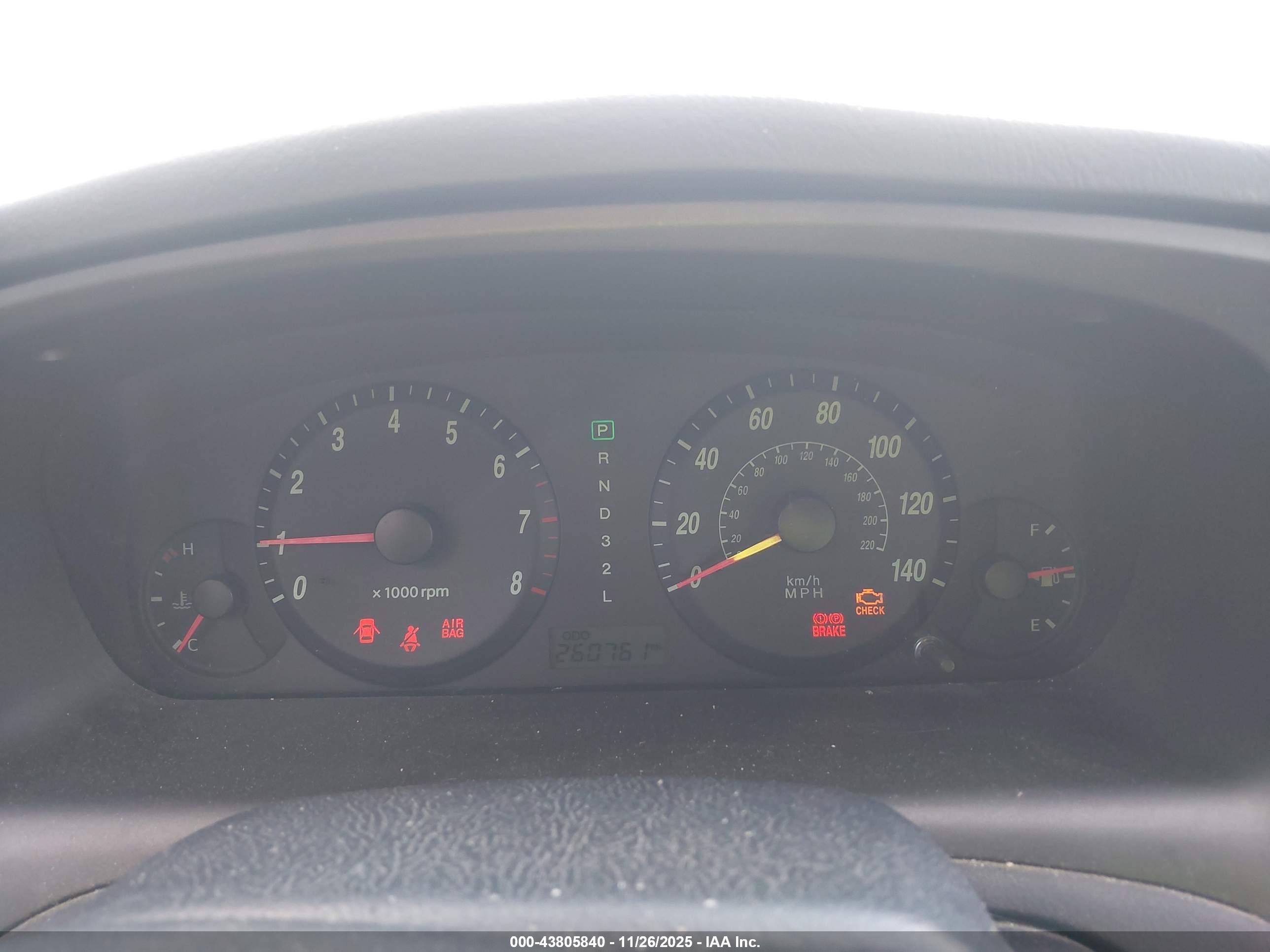 HYUNDAI ELANTRA image 7