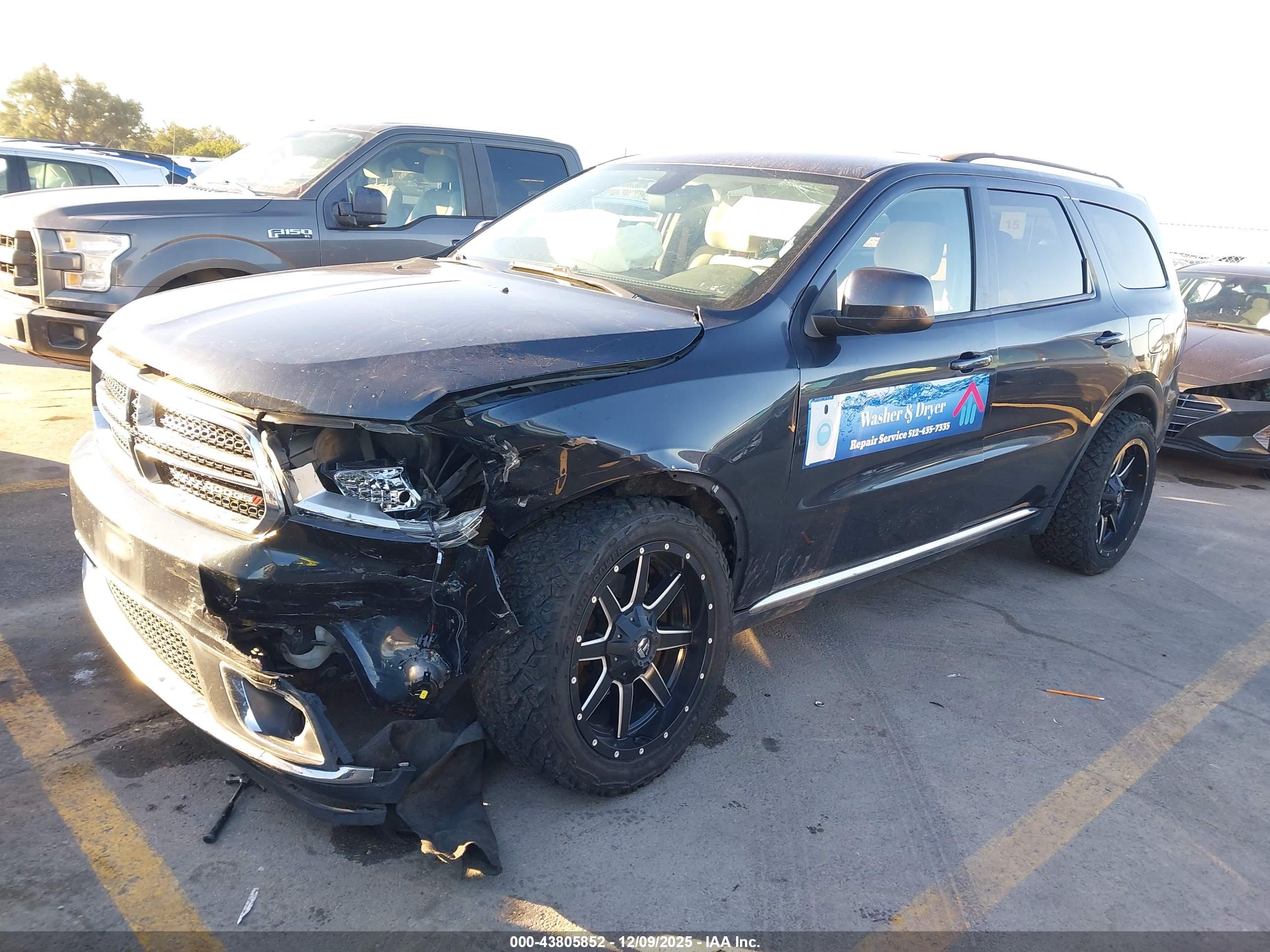DODGE DURANGO image 2