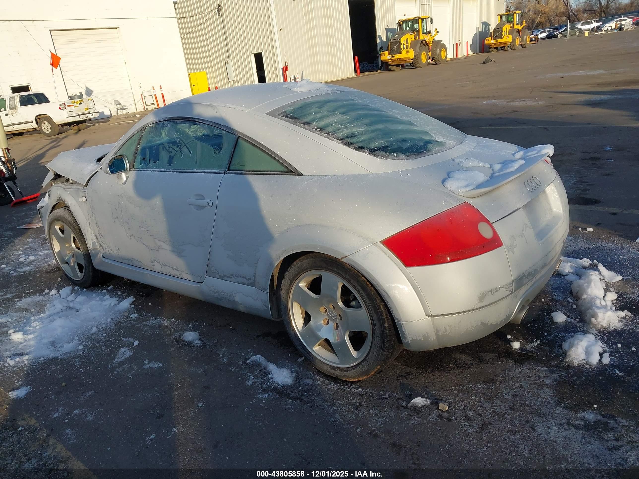 AUDI TT image 3