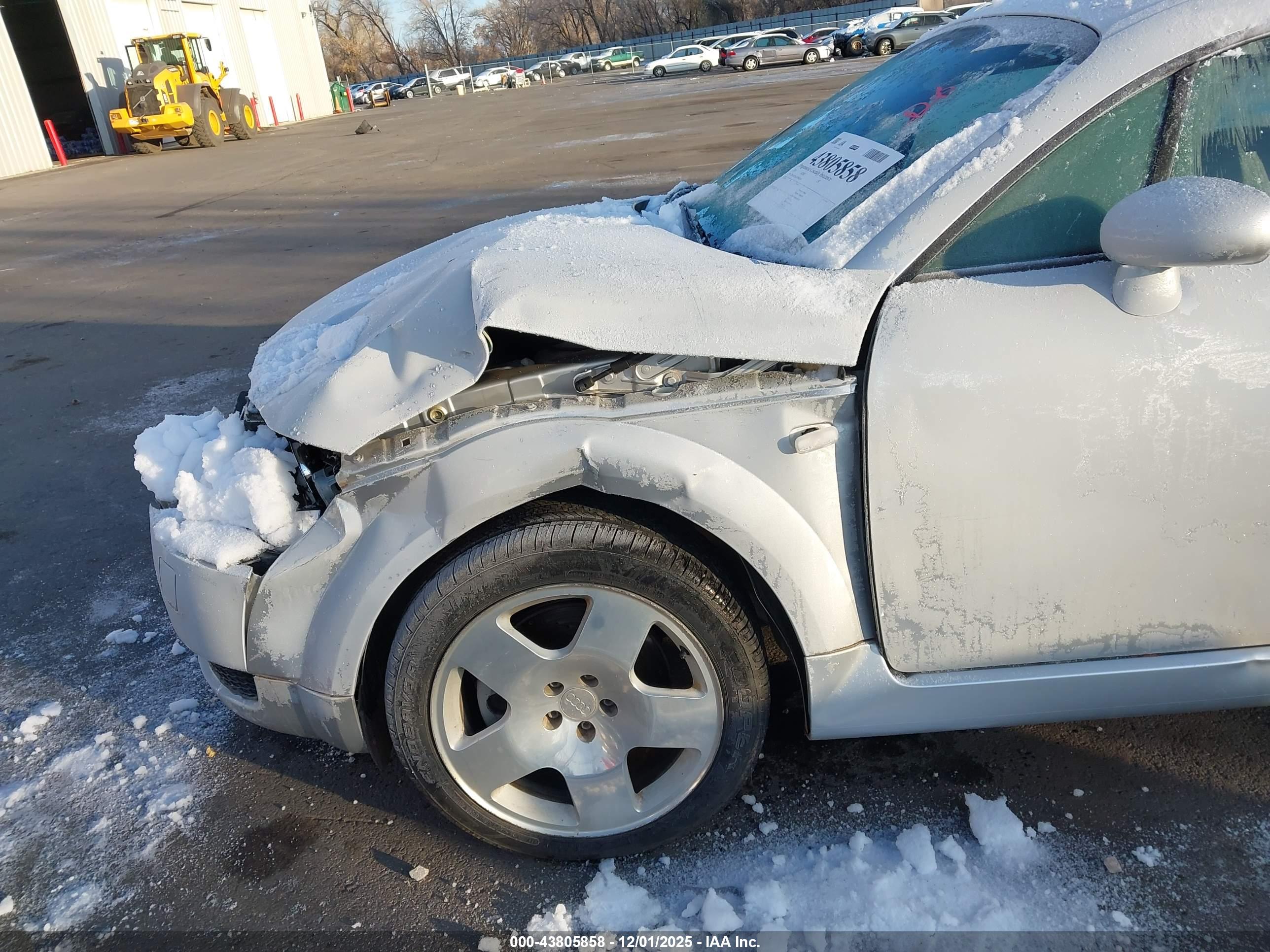 AUDI TT image 6