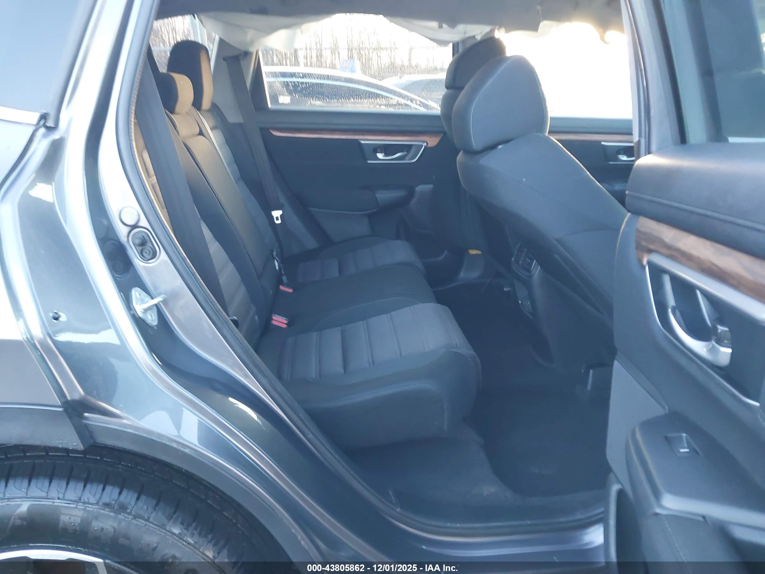 HONDA CR-V image 8