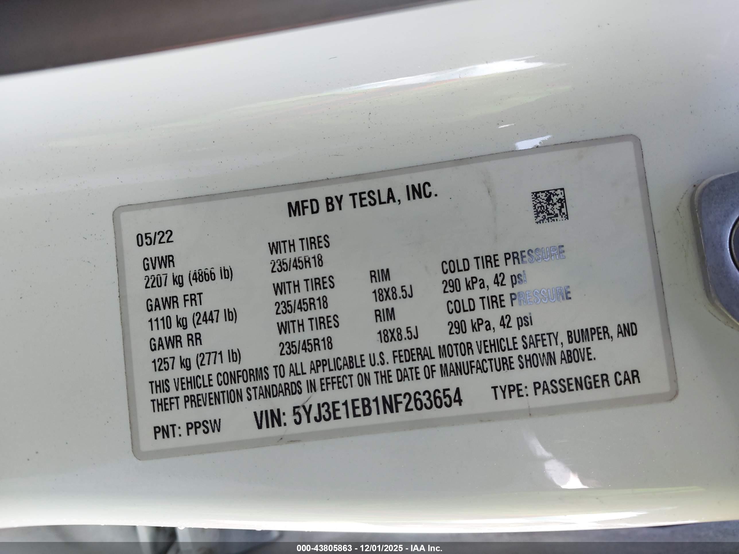 TESLA MODEL image 9