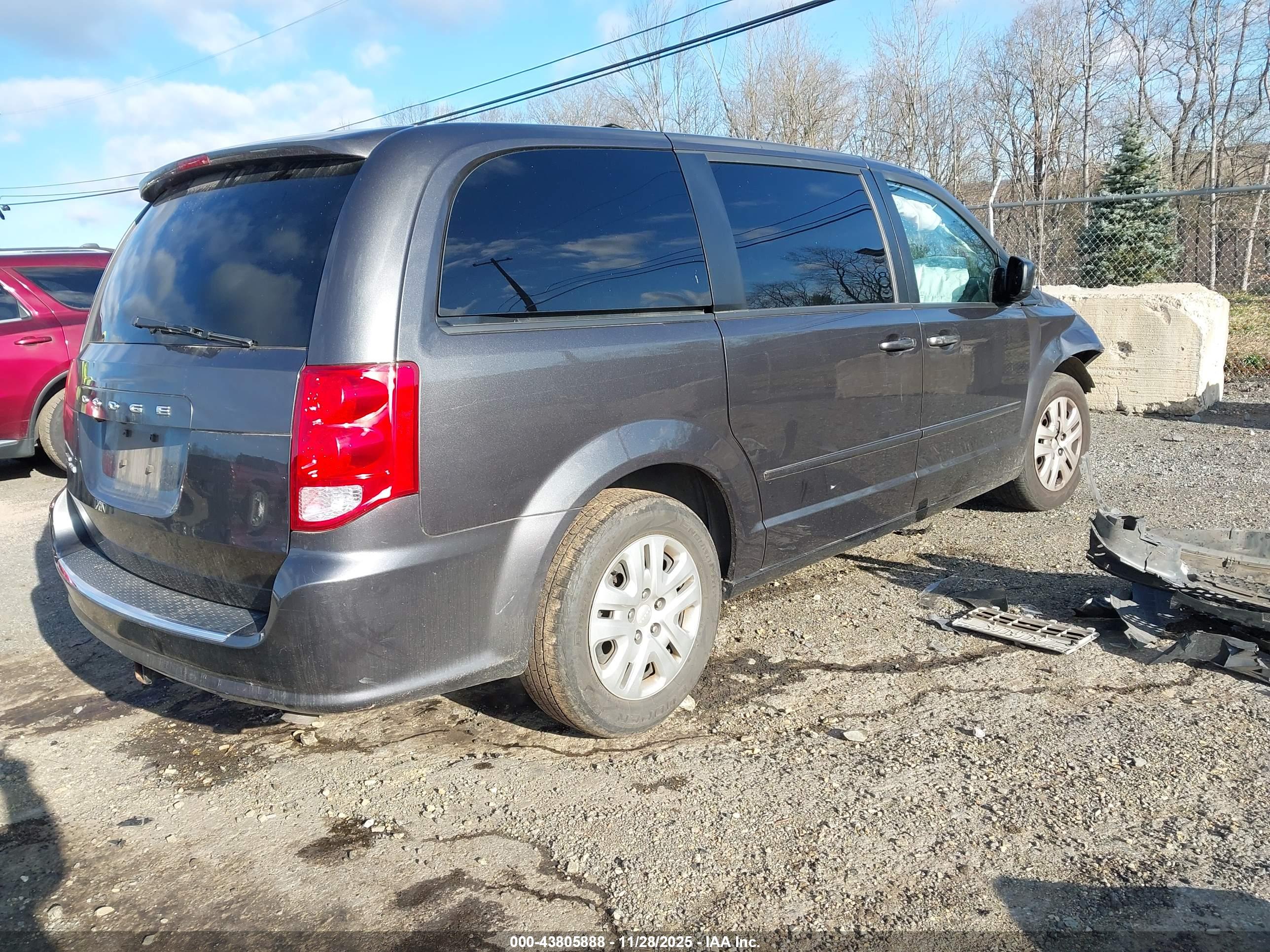 DODGE GRAND image 4