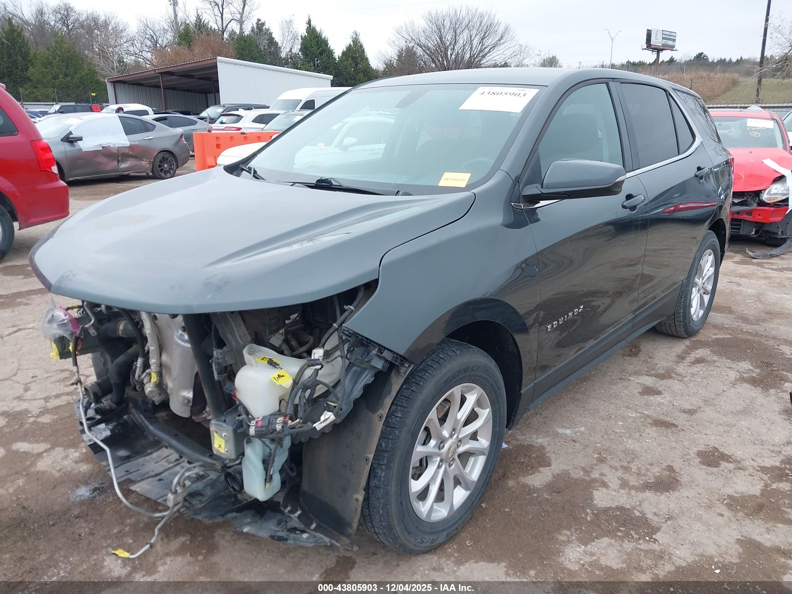 CHEVROLET EQUINOX image 2