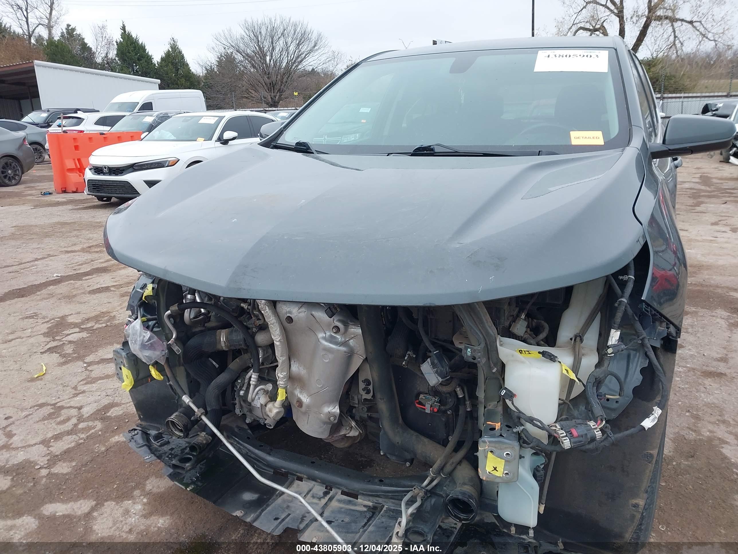 CHEVROLET EQUINOX image 6