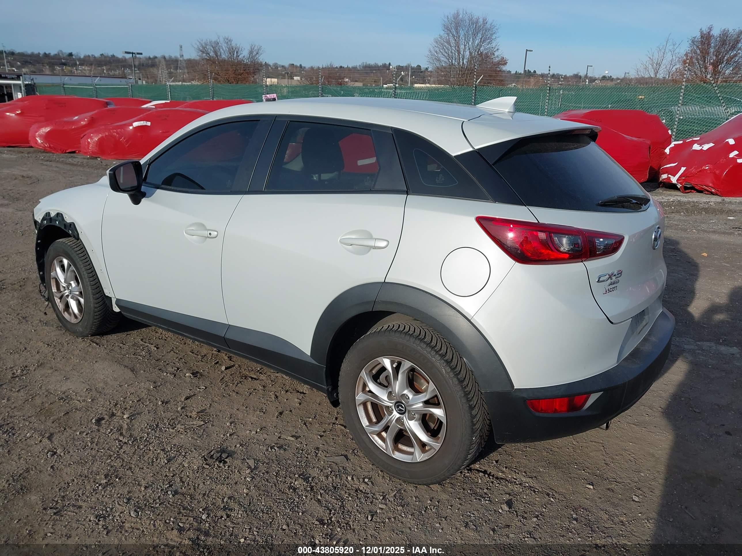 MAZDA CX-3 image 3
