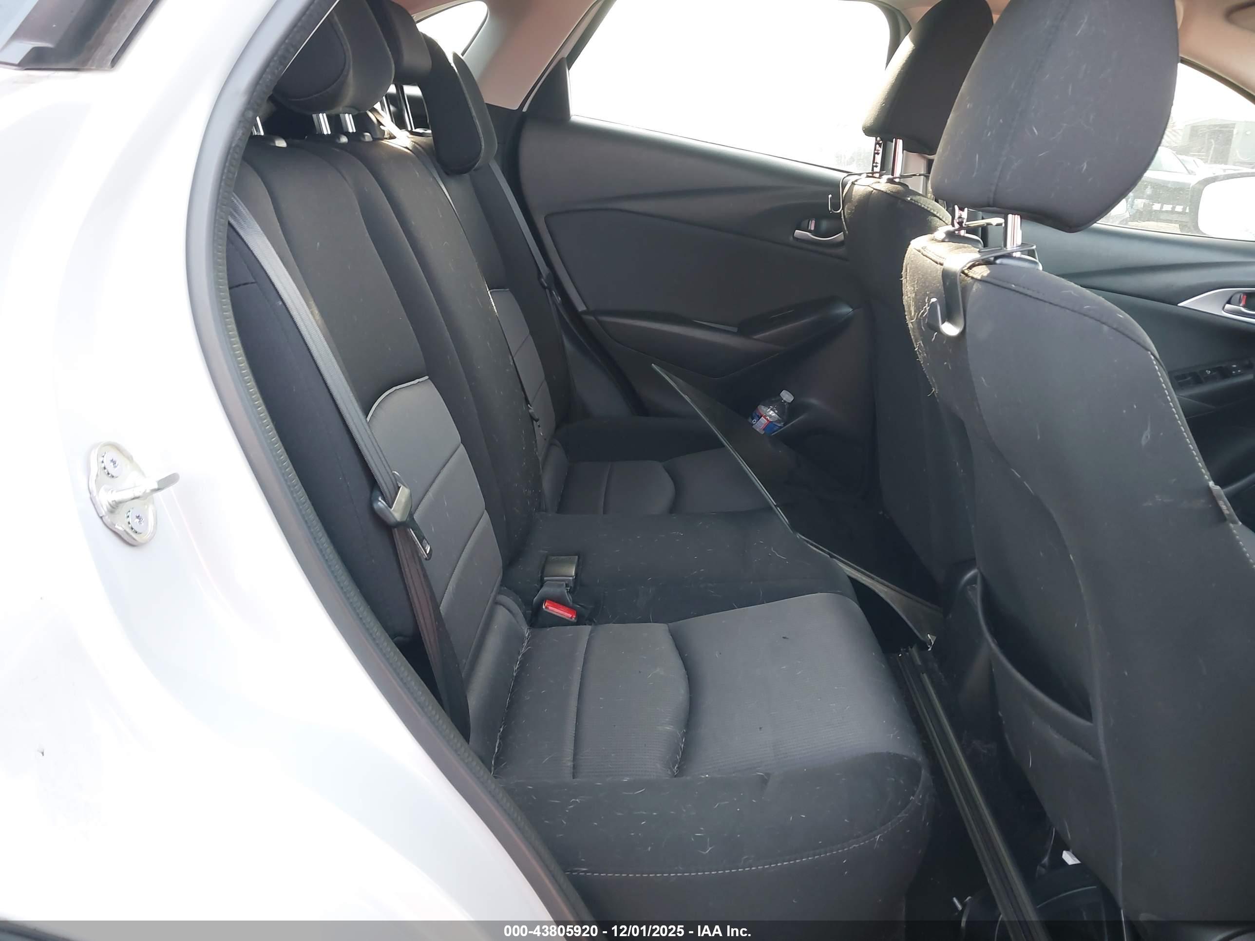 MAZDA CX-3 image 8