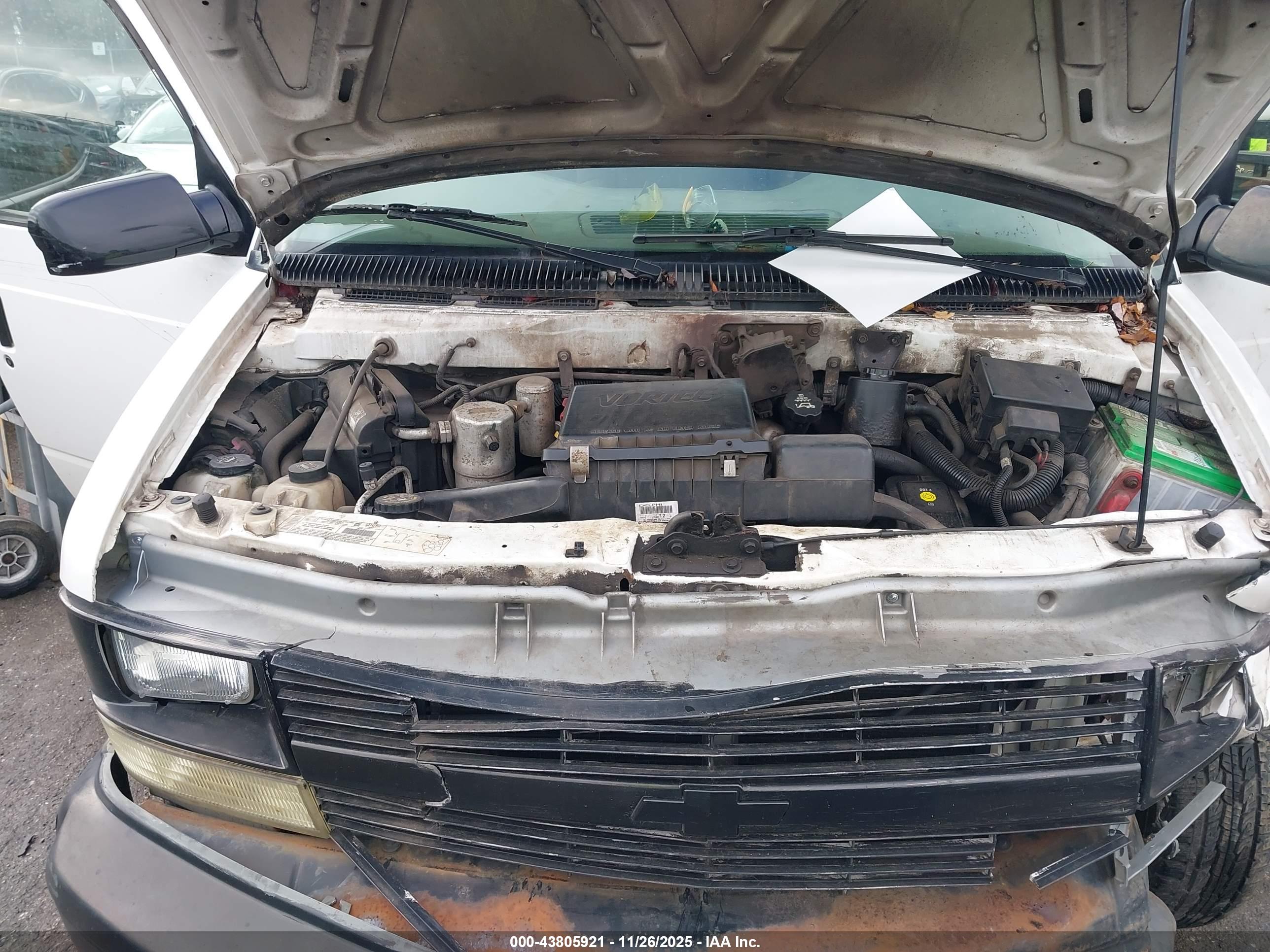 CHEVROLET ASTRO image 10