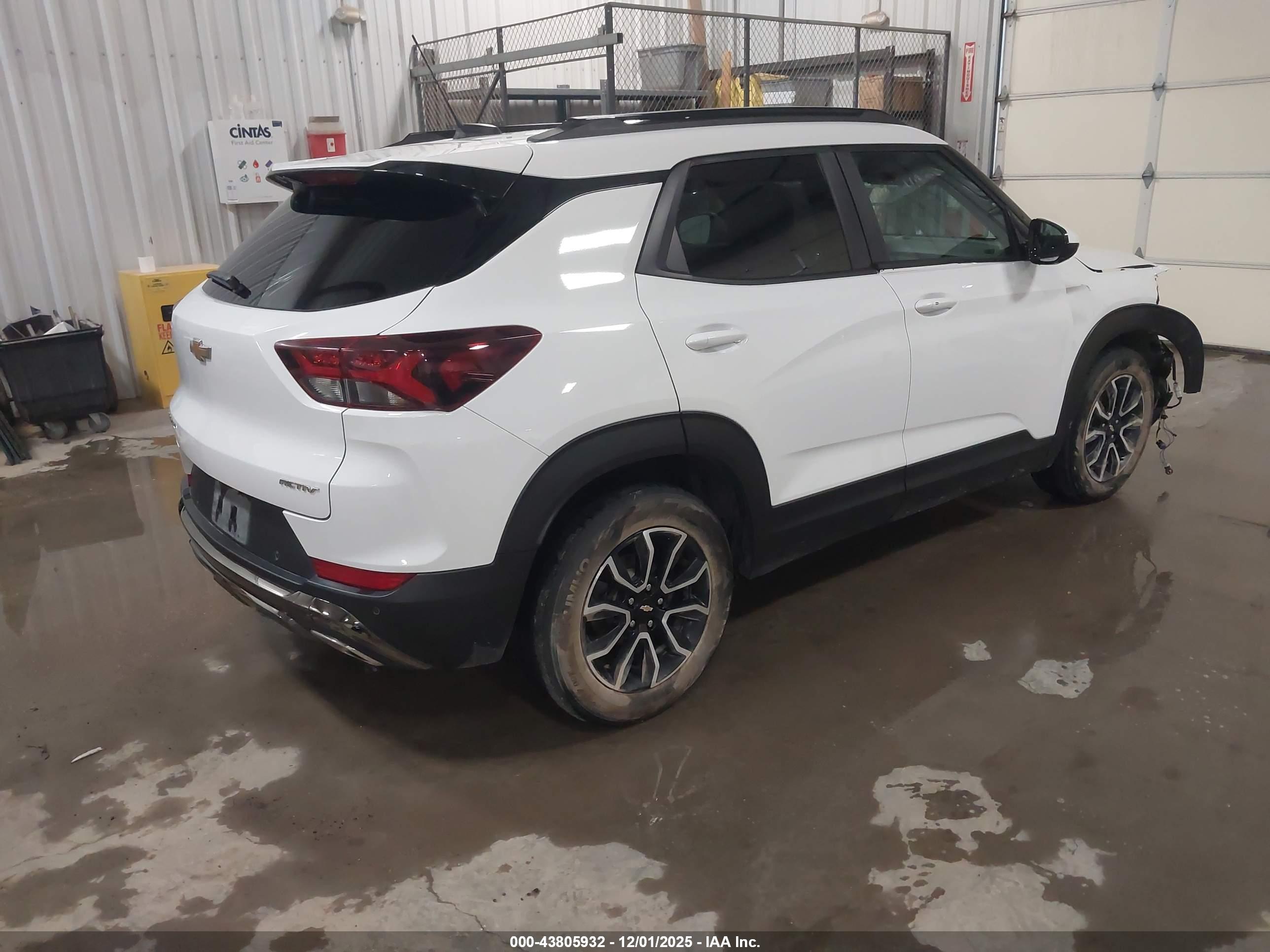 CHEVROLET TRAILBLAZER image 4