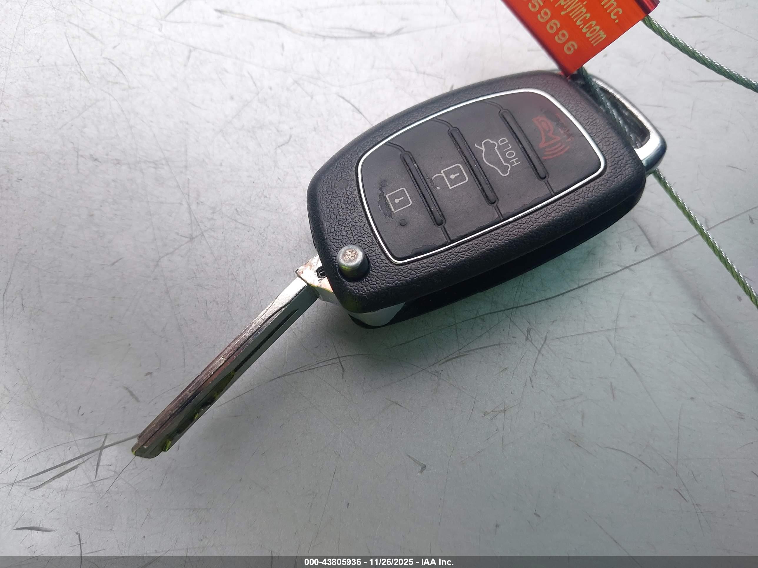 HYUNDAI SONATA image 11