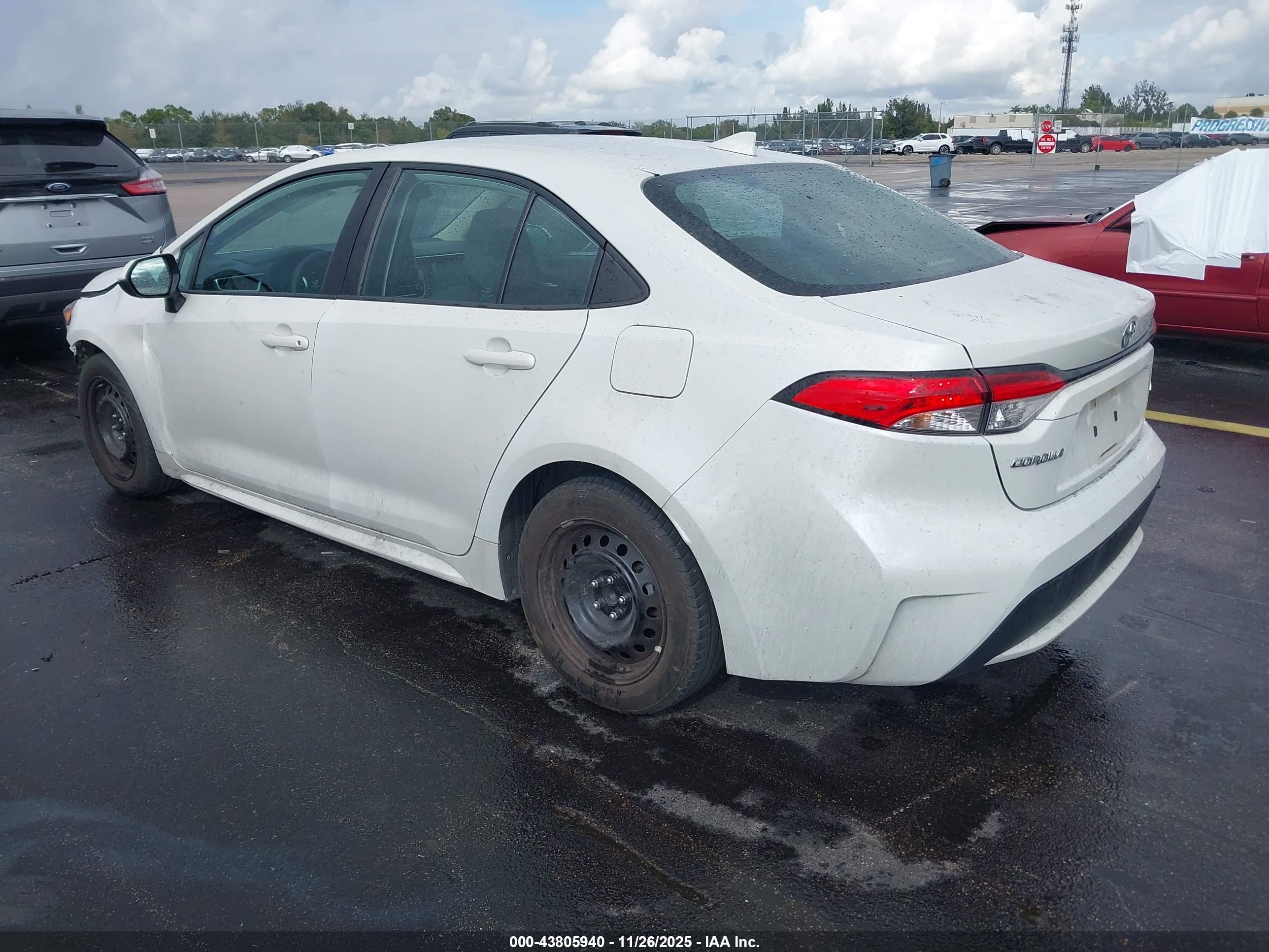 TOYOTA COROLLA image 3