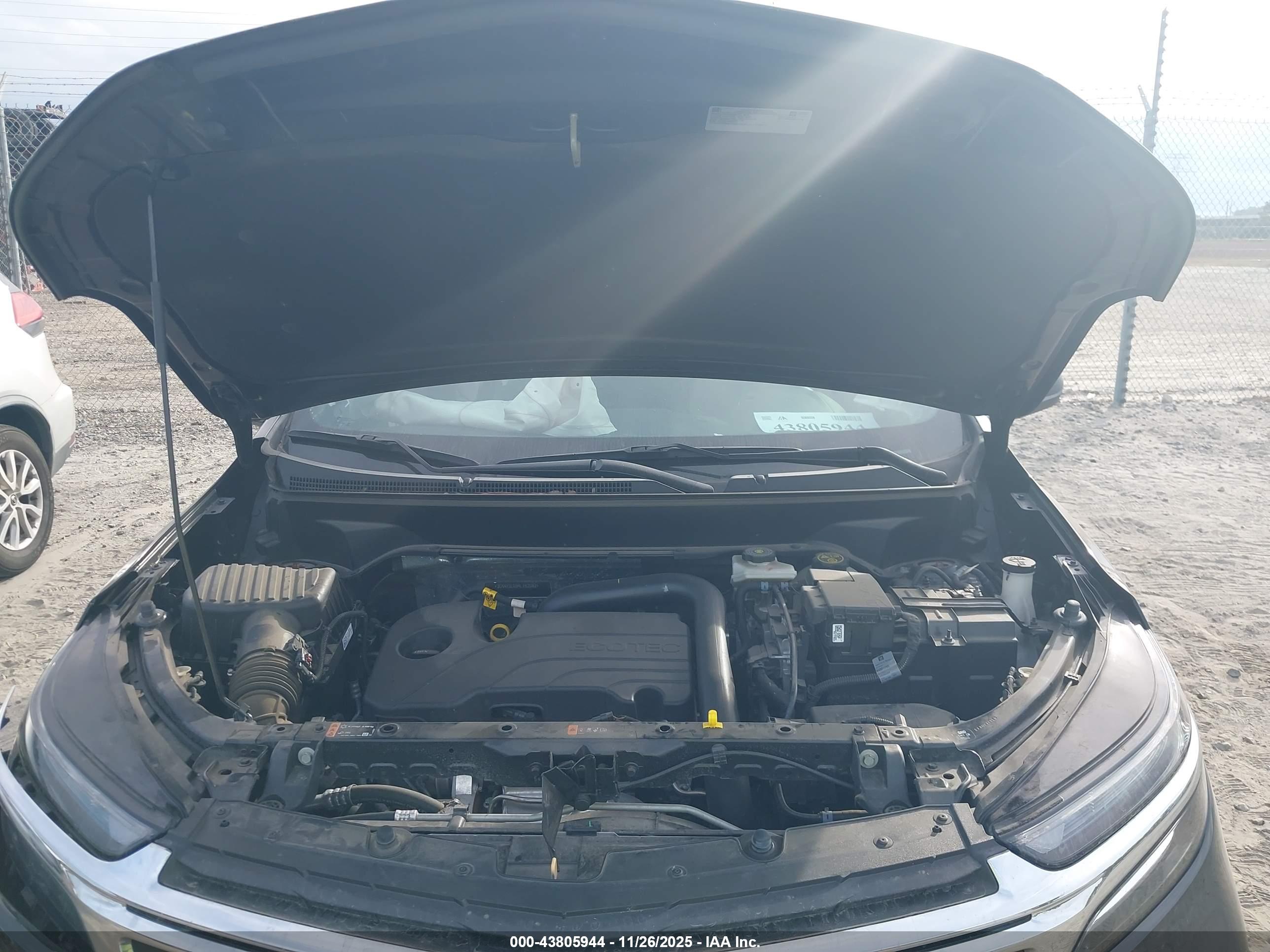 CHEVROLET EQUINOX image 10