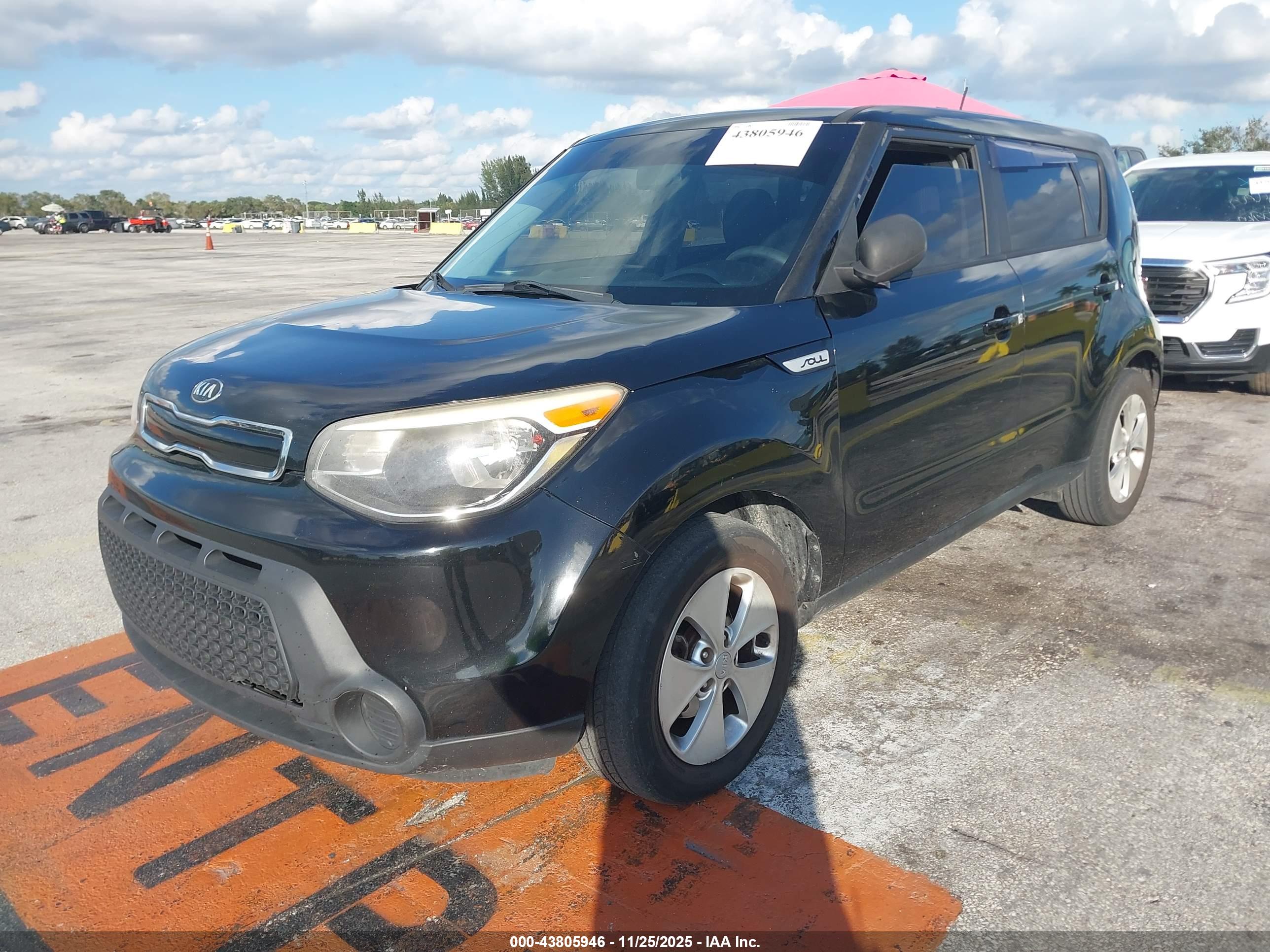 KIA SOUL image 2