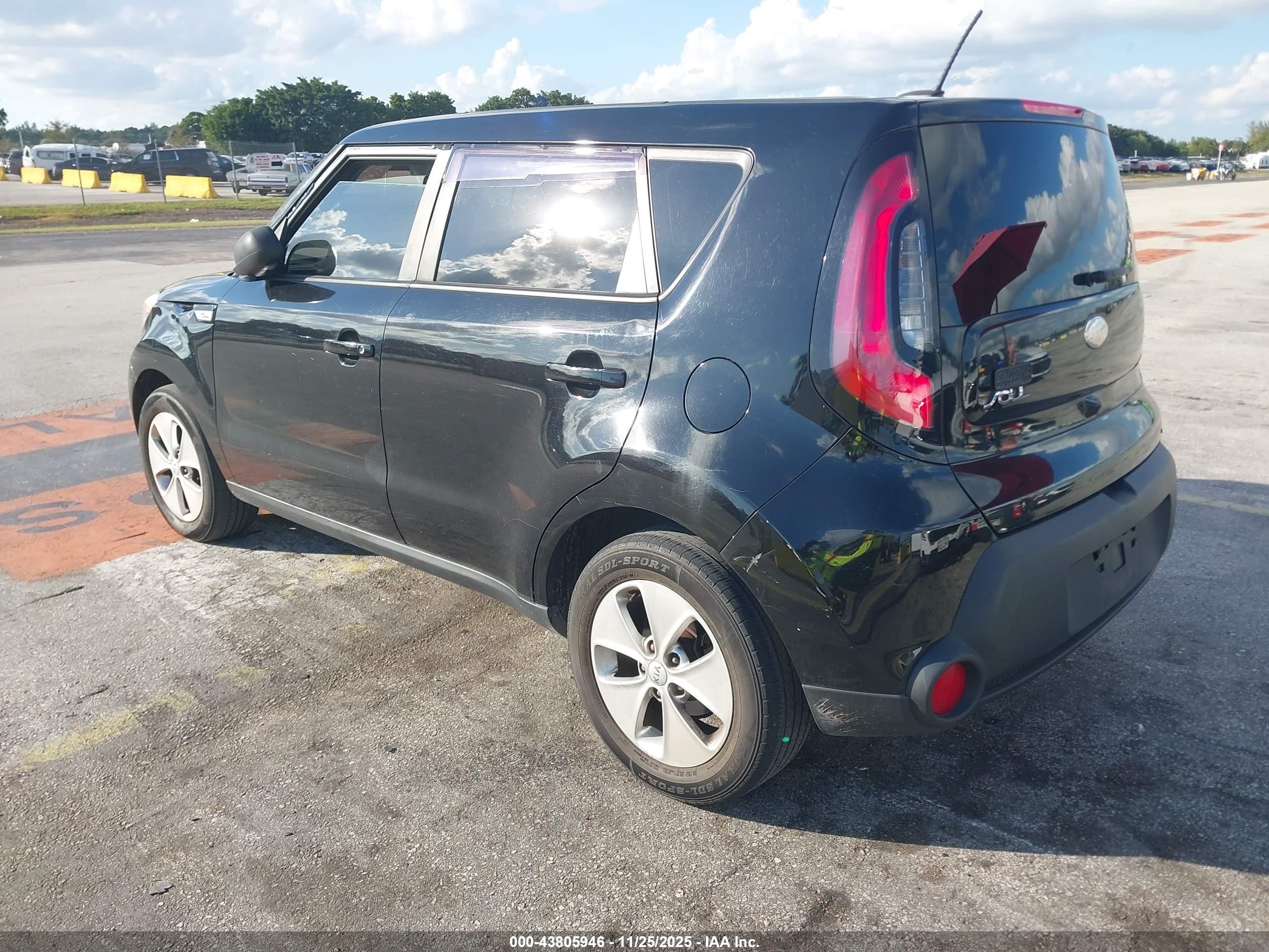 KIA SOUL image 3