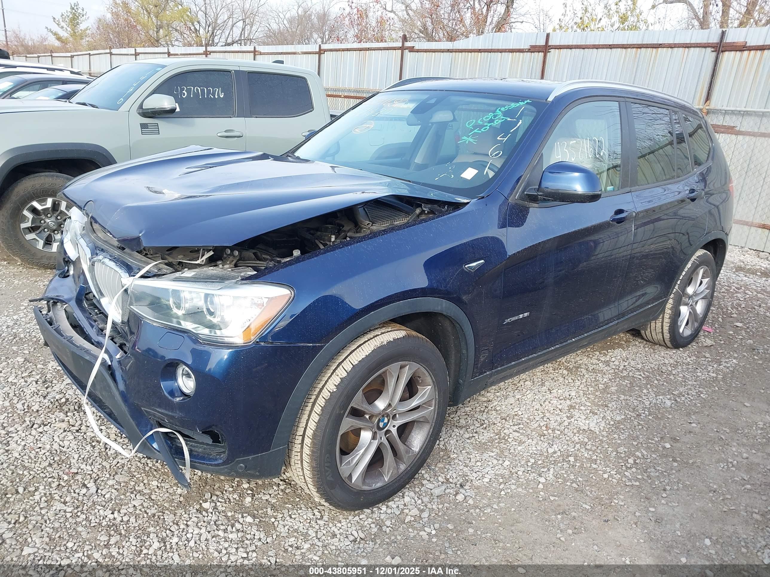 BMW X3 image 2