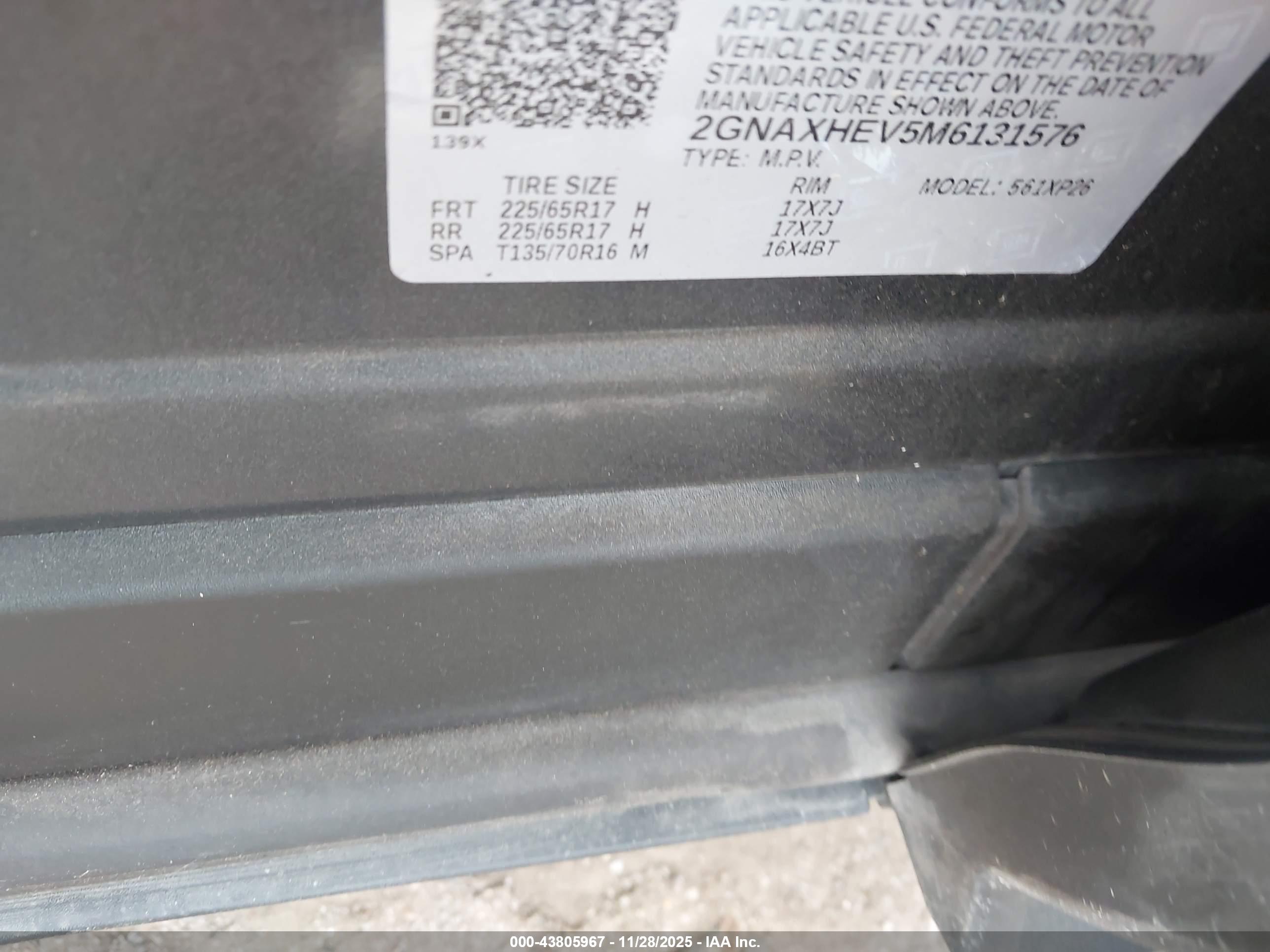 CHEVROLET EQUINOX image 9