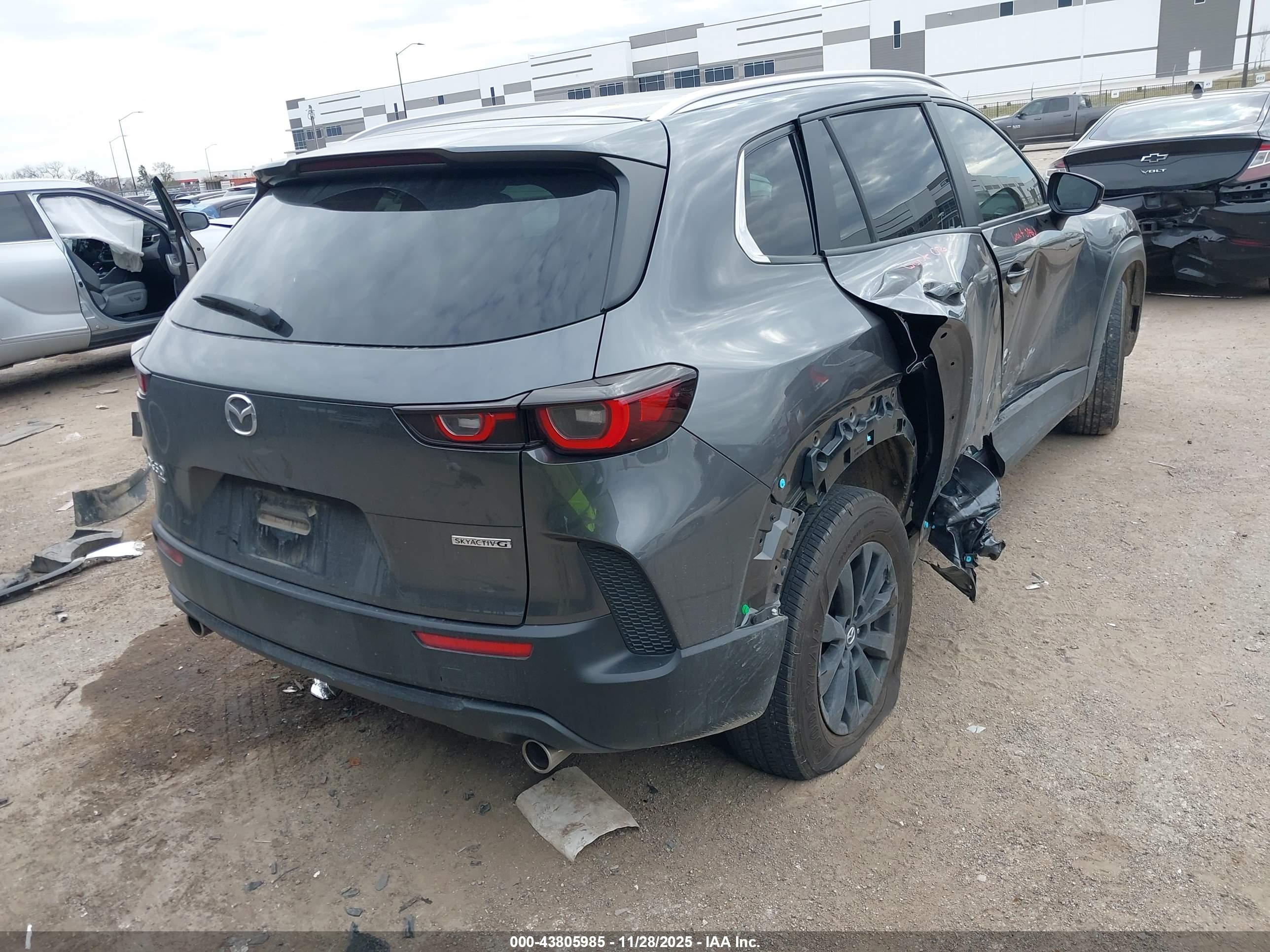 MAZDA CX-50 image 4