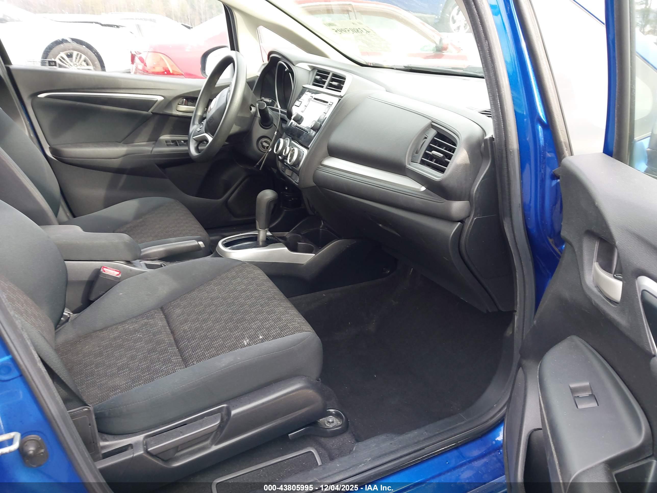 HONDA FIT image 5