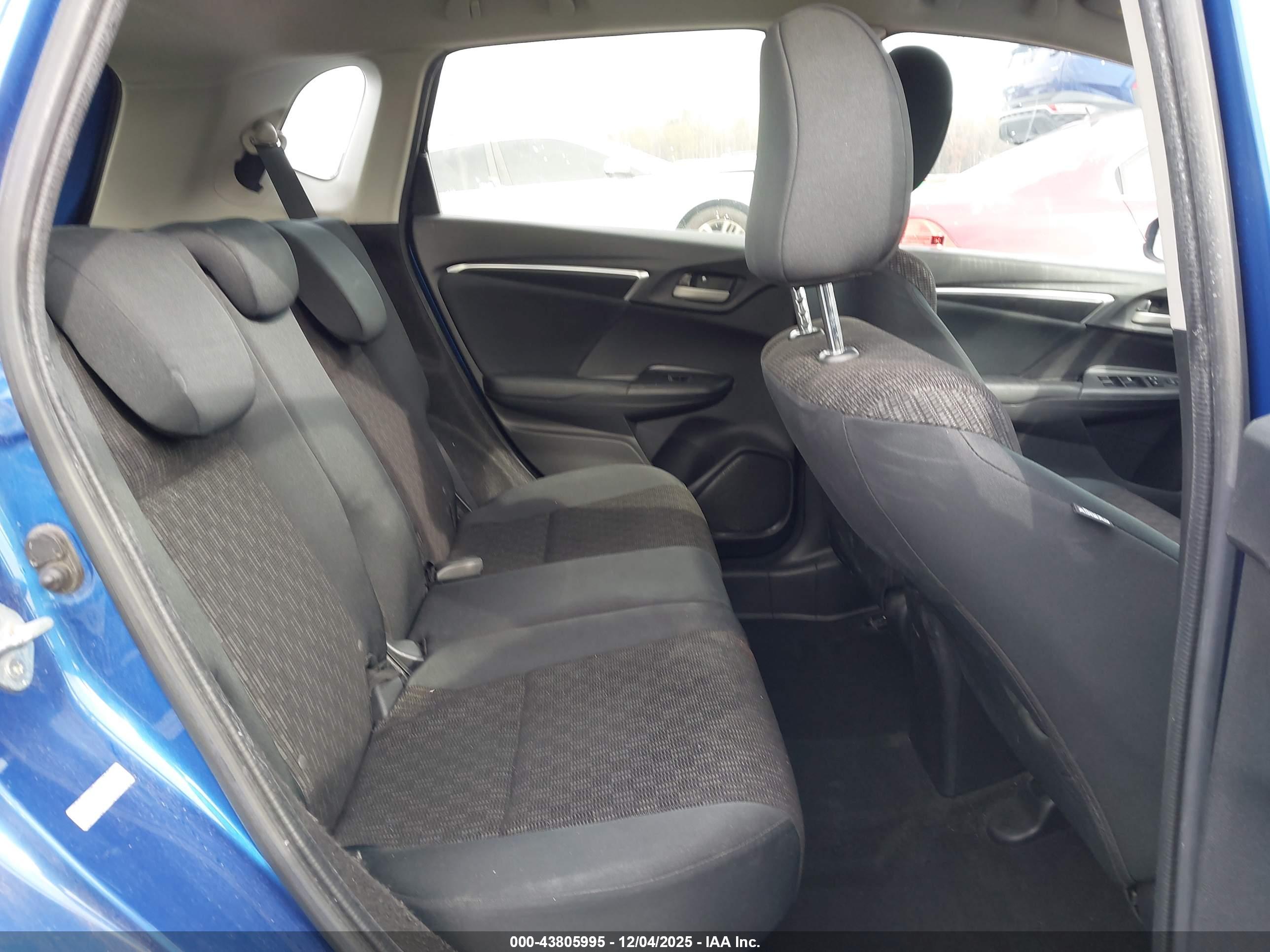 HONDA FIT image 8