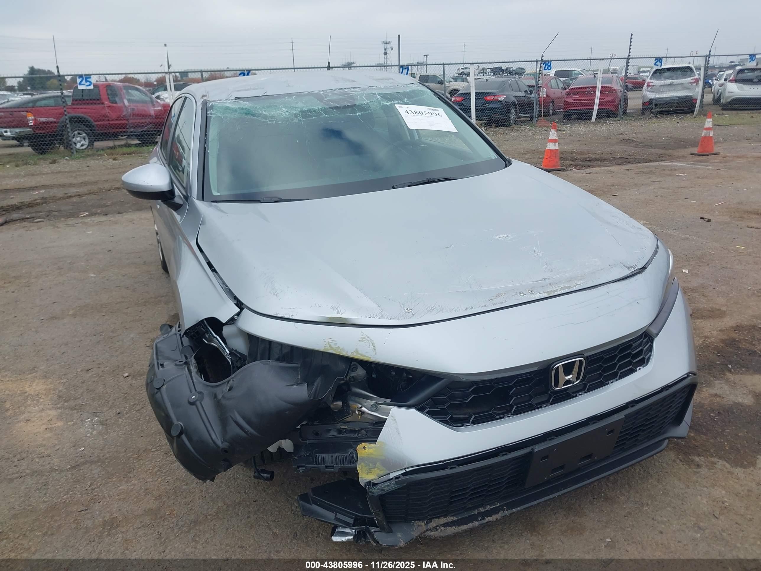 HONDA CIVIC image 6