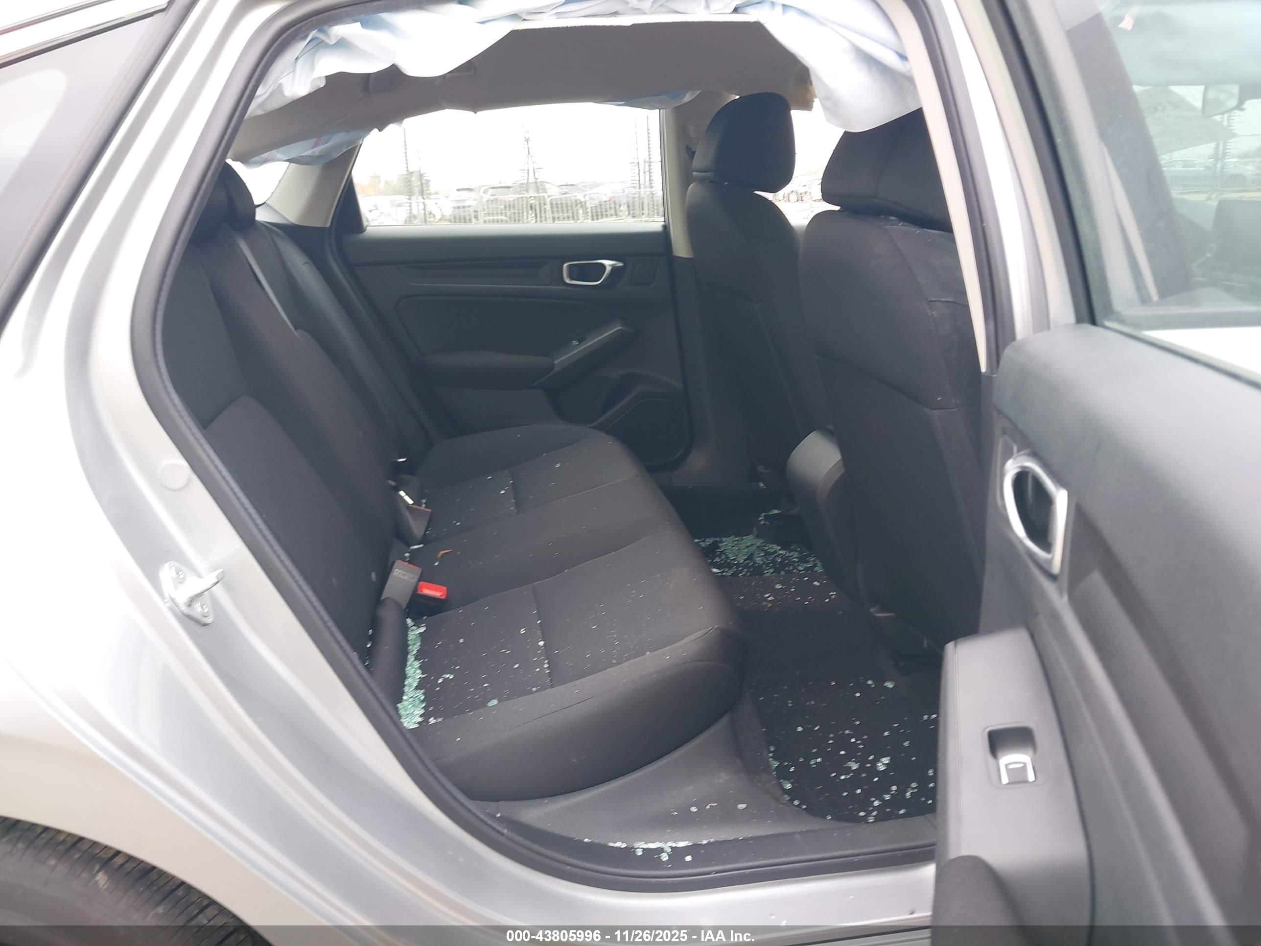 HONDA CIVIC image 8