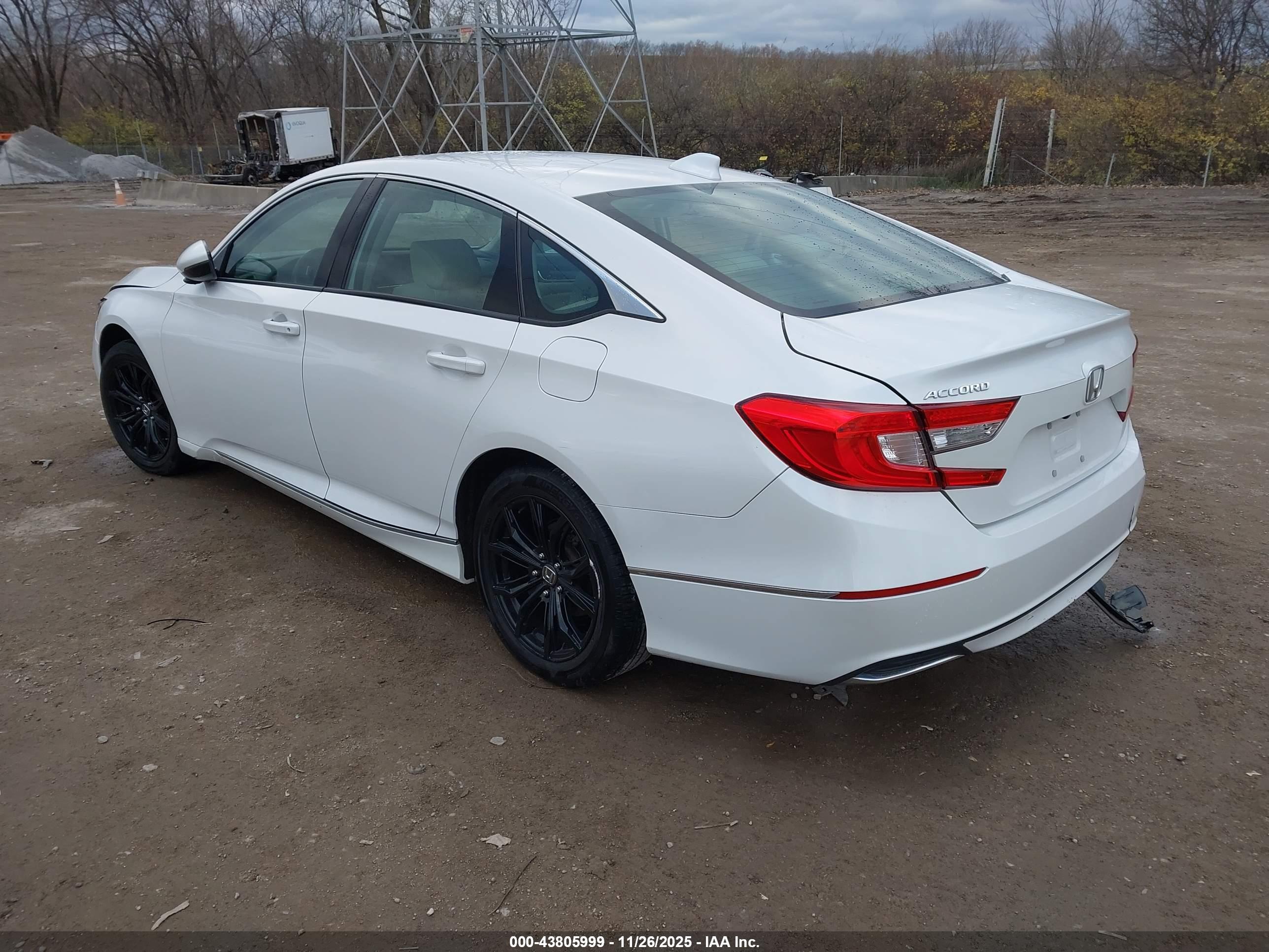 HONDA ACCORD image 3