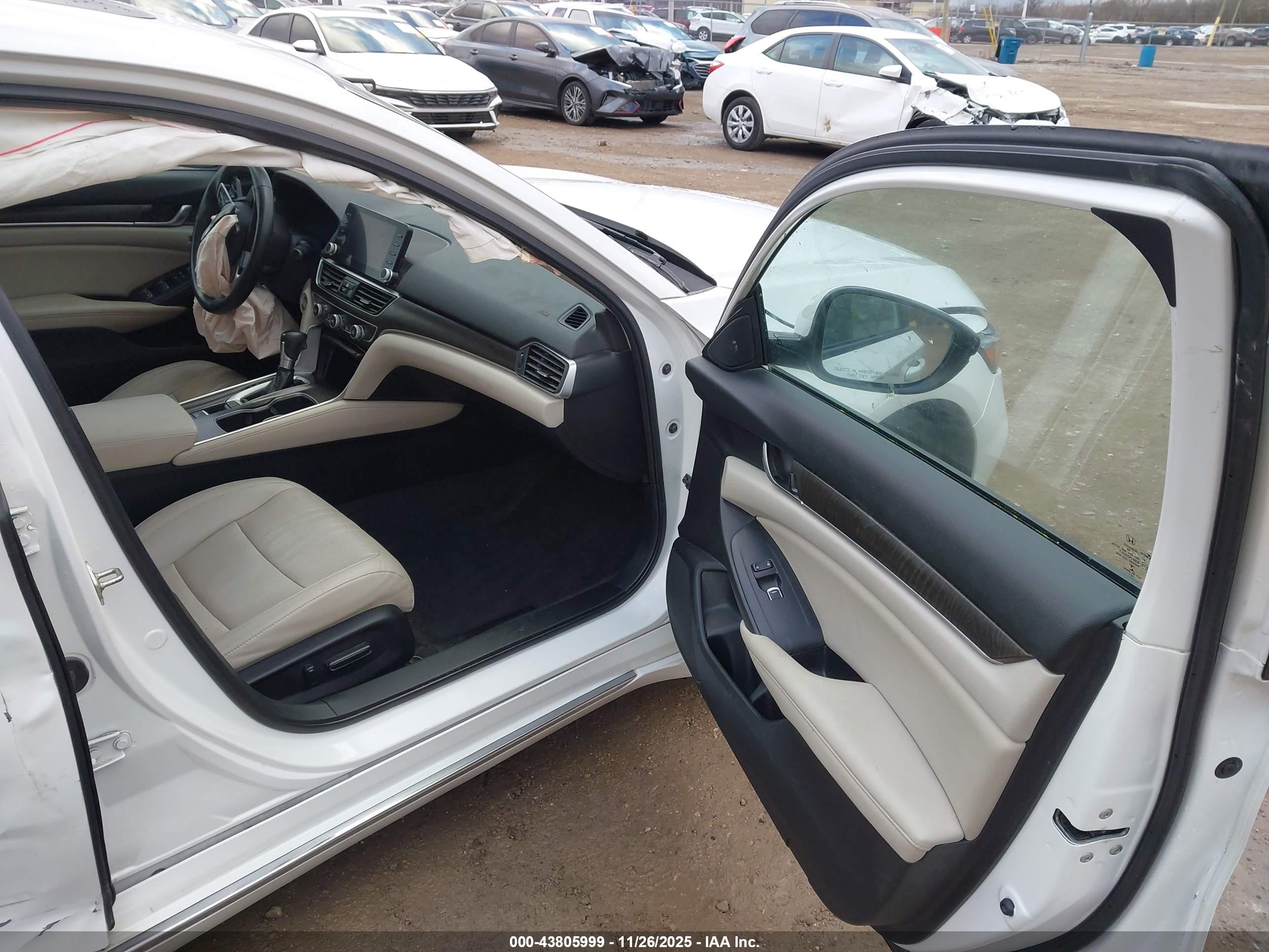 HONDA ACCORD image 5