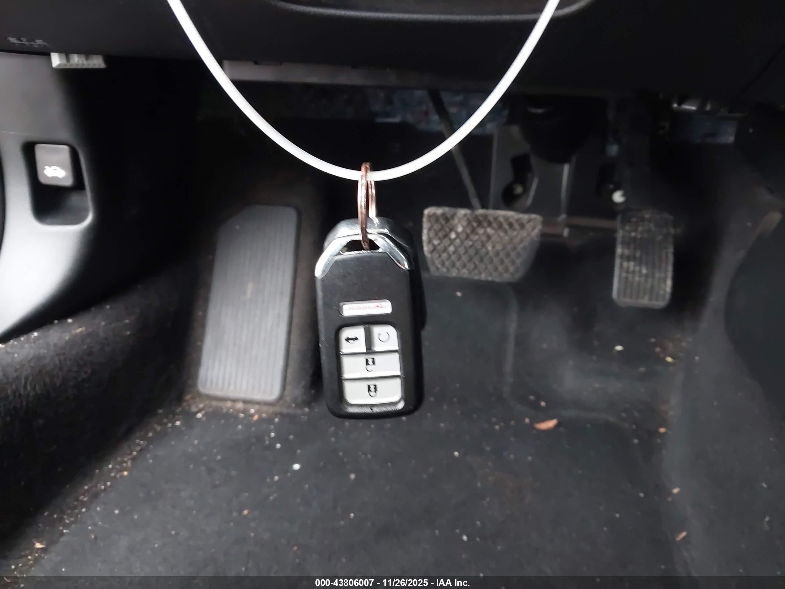 HONDA ACCORD image 11