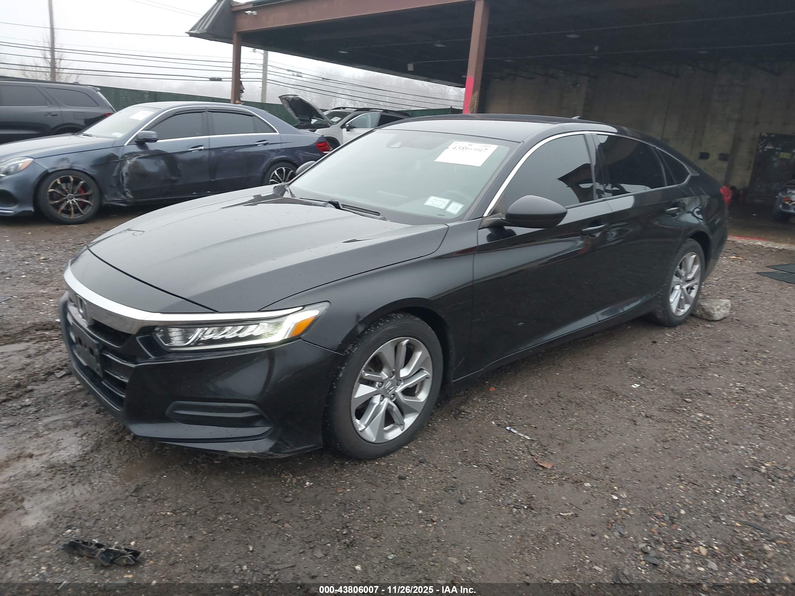 HONDA ACCORD image 2