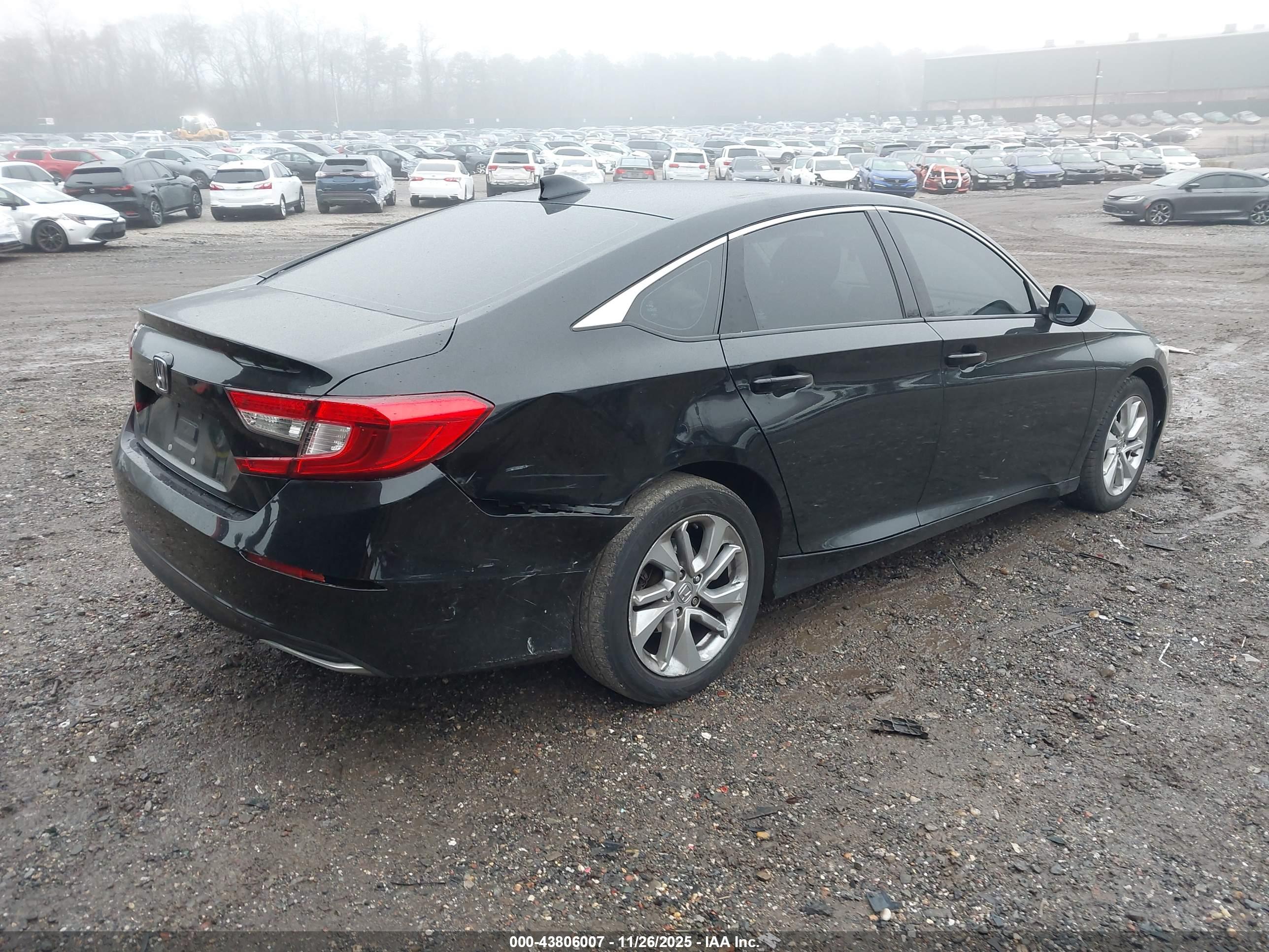 HONDA ACCORD image 4
