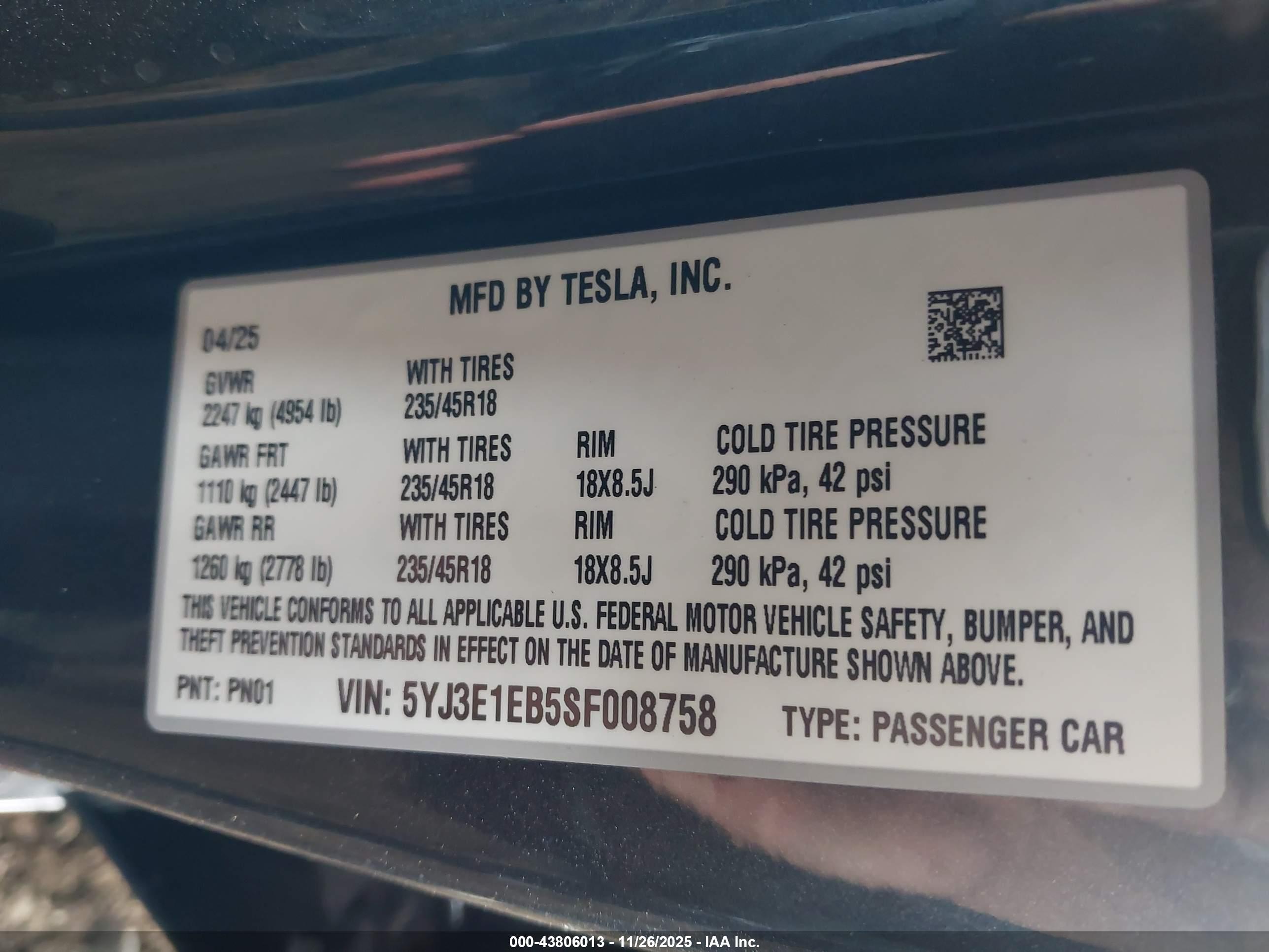 TESLA MODEL image 9