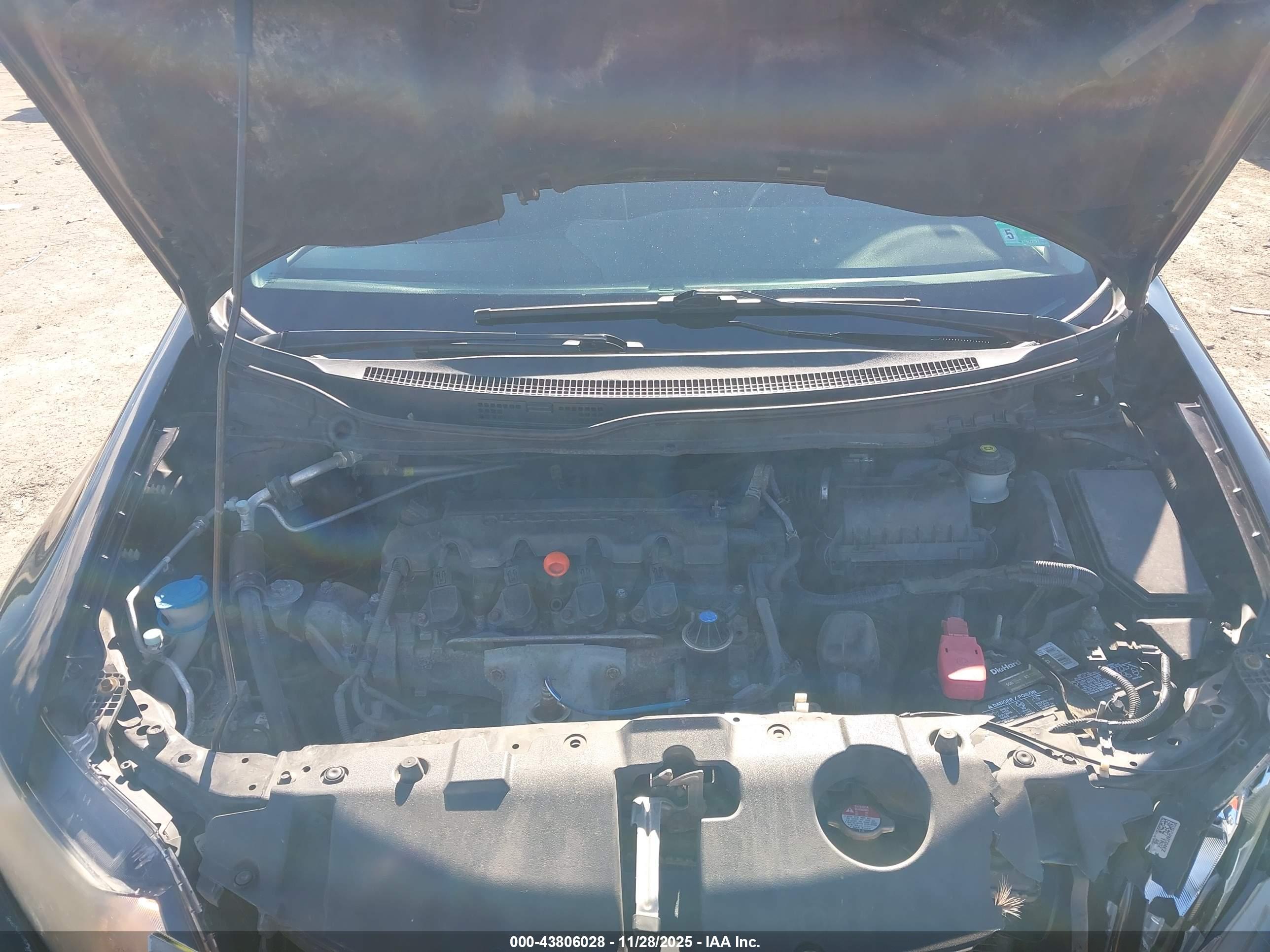 HONDA CIVIC image 10
