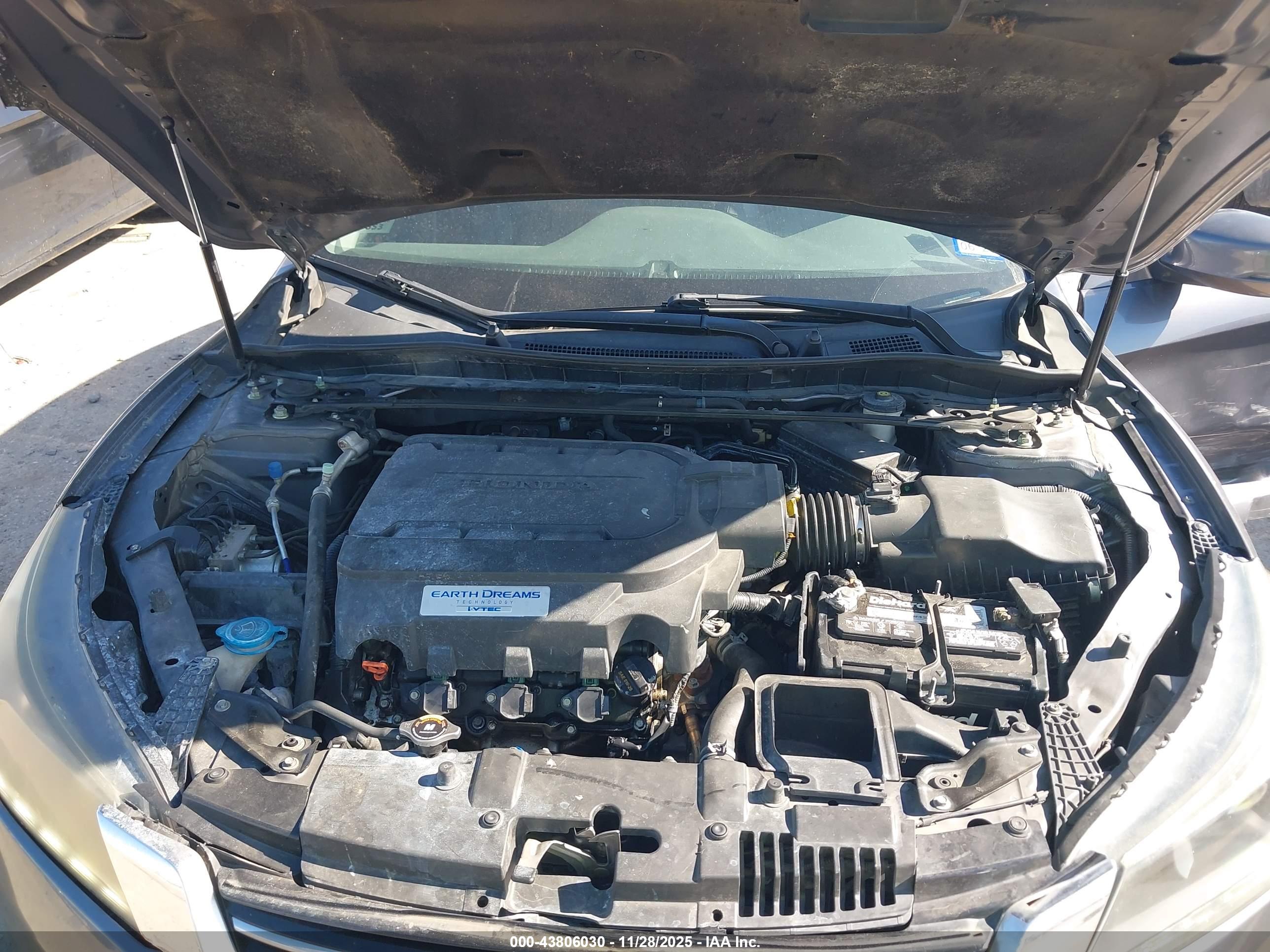 HONDA ACCORD image 10