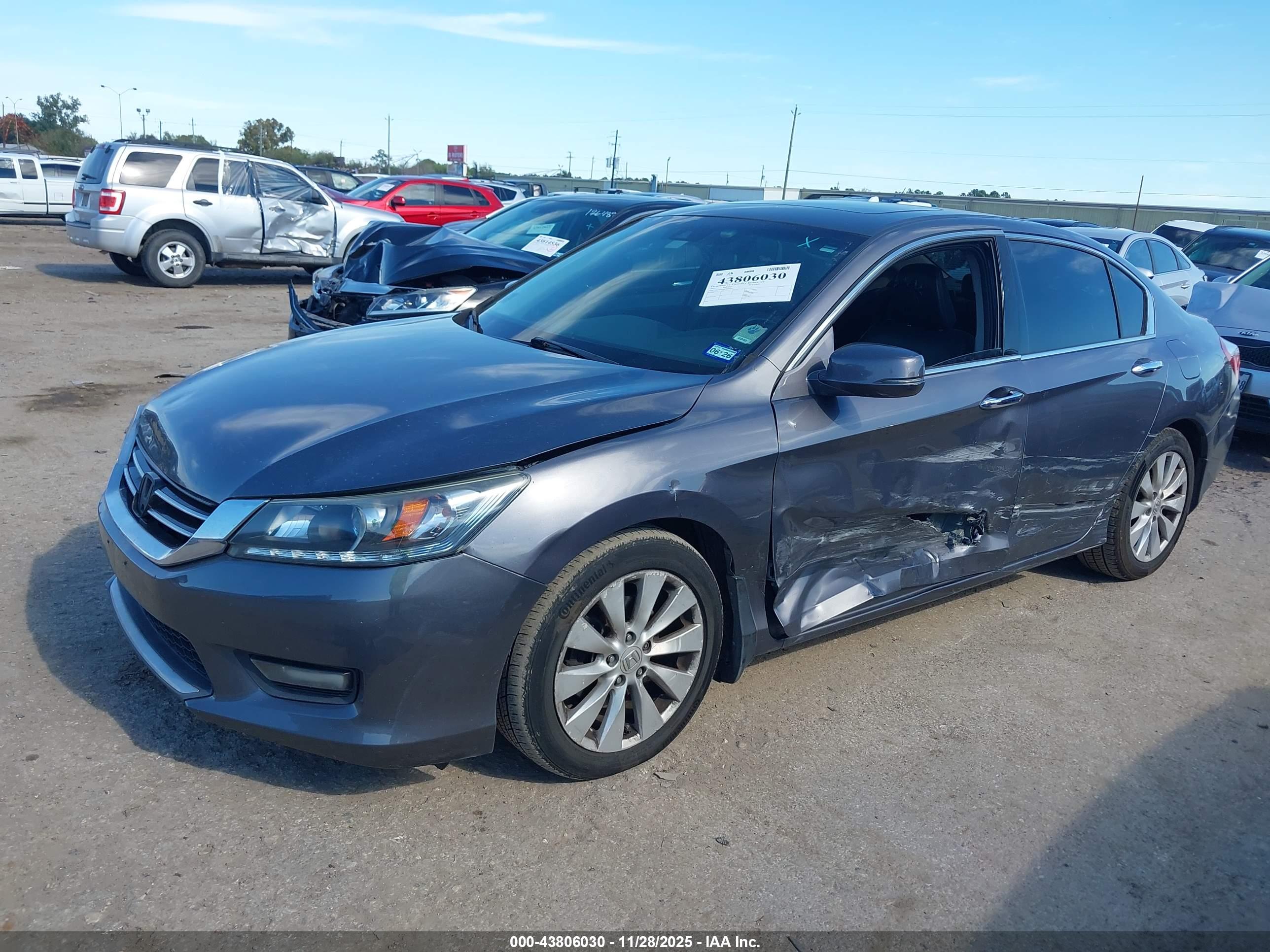 HONDA ACCORD image 2