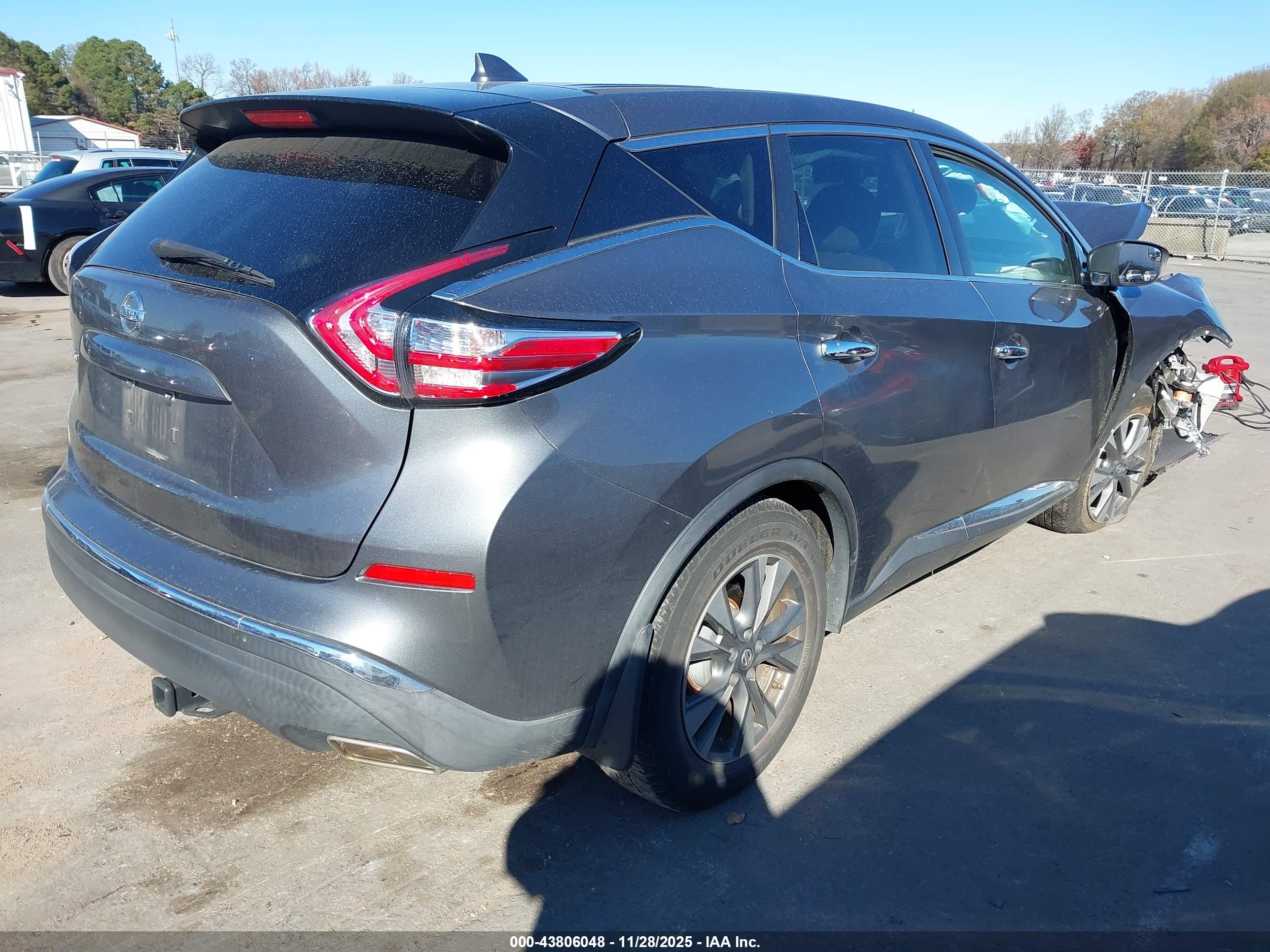 NISSAN MURANO image 4