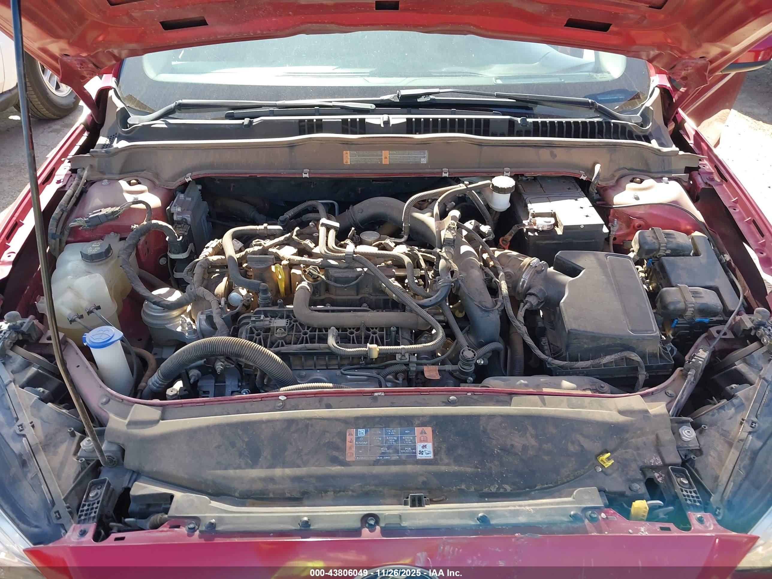 FORD FUSION image 10