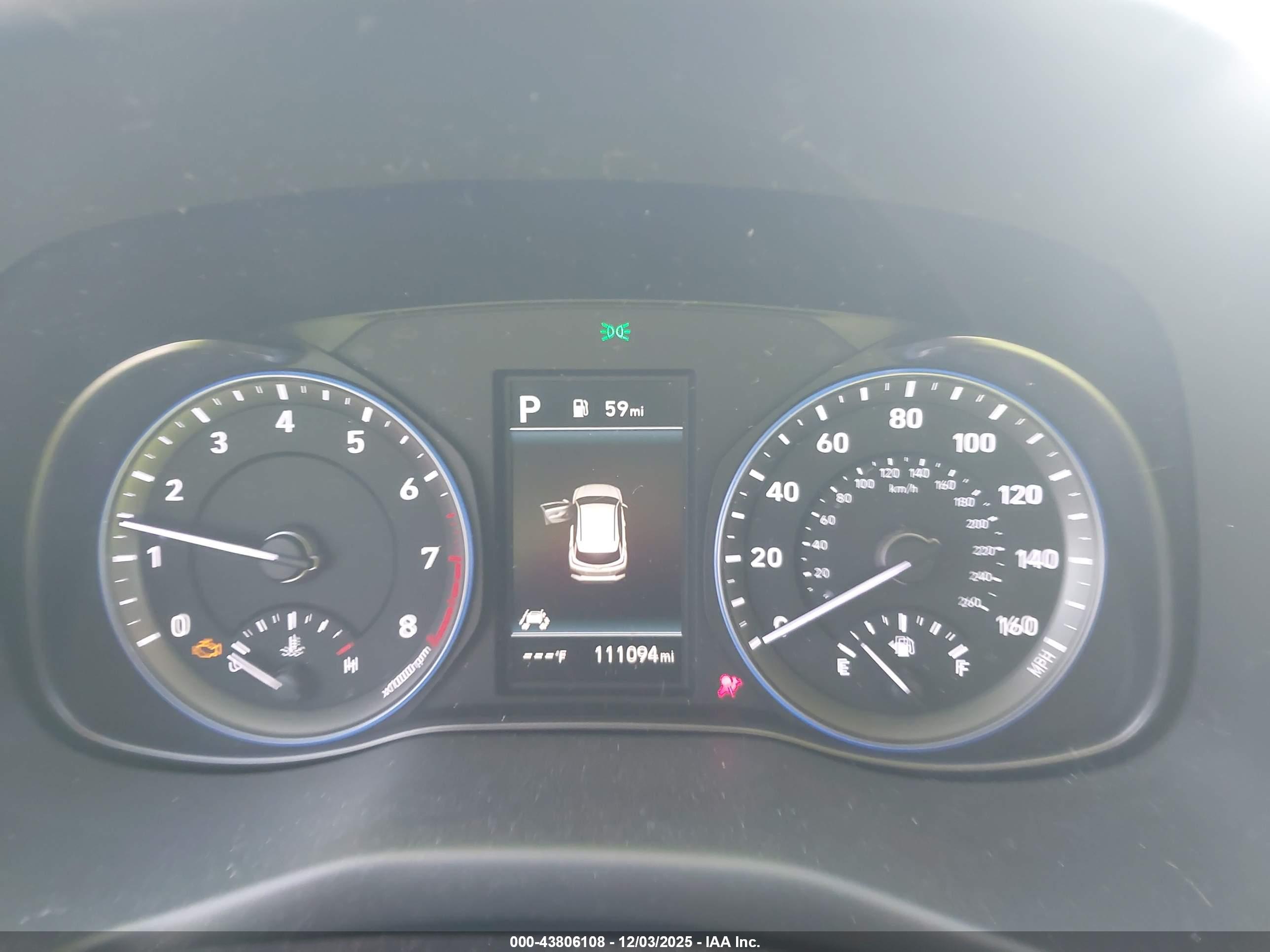 HYUNDAI KONA image 7