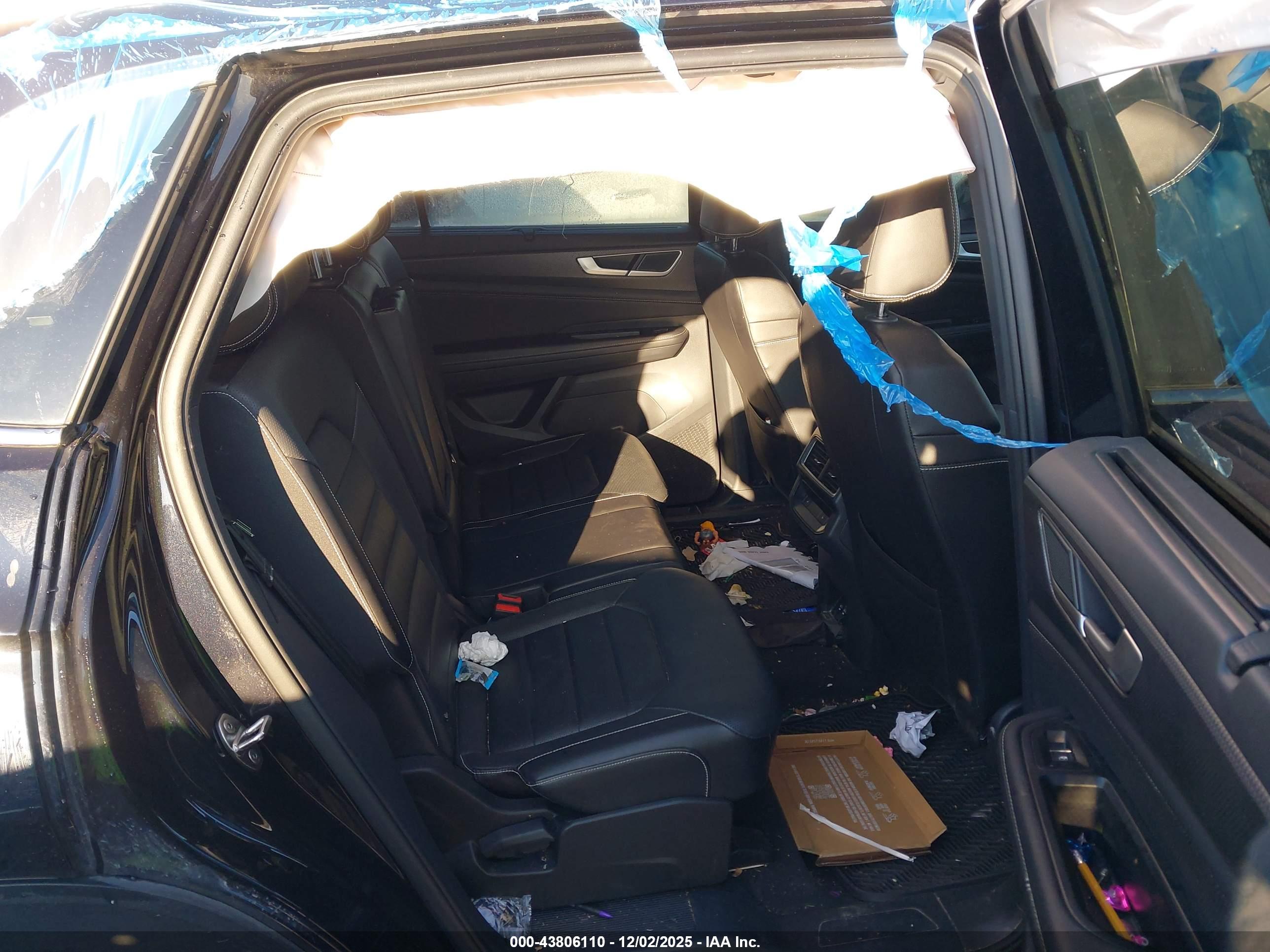 VOLKSWAGEN ATLAS image 8