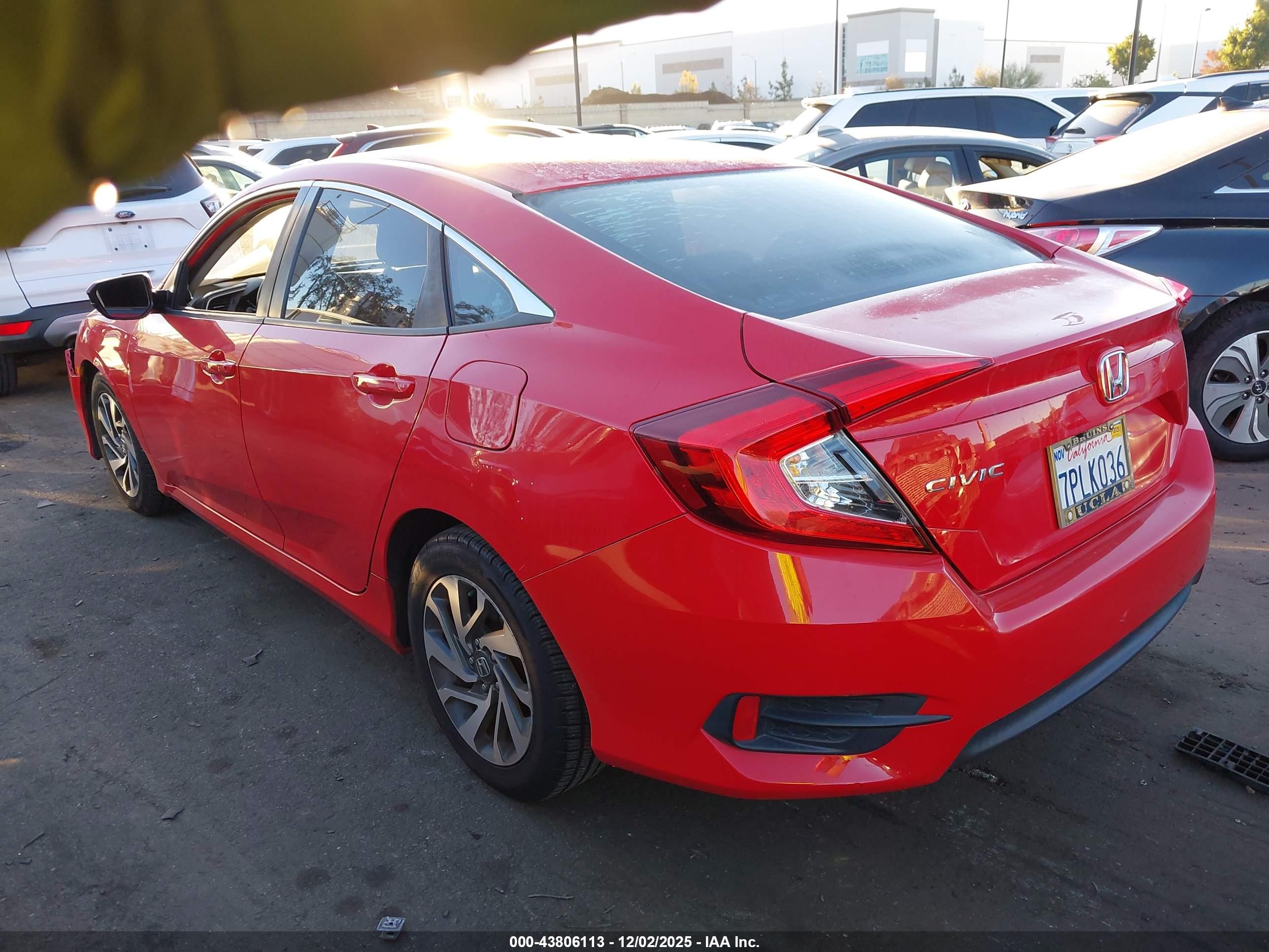 HONDA CIVIC image 3