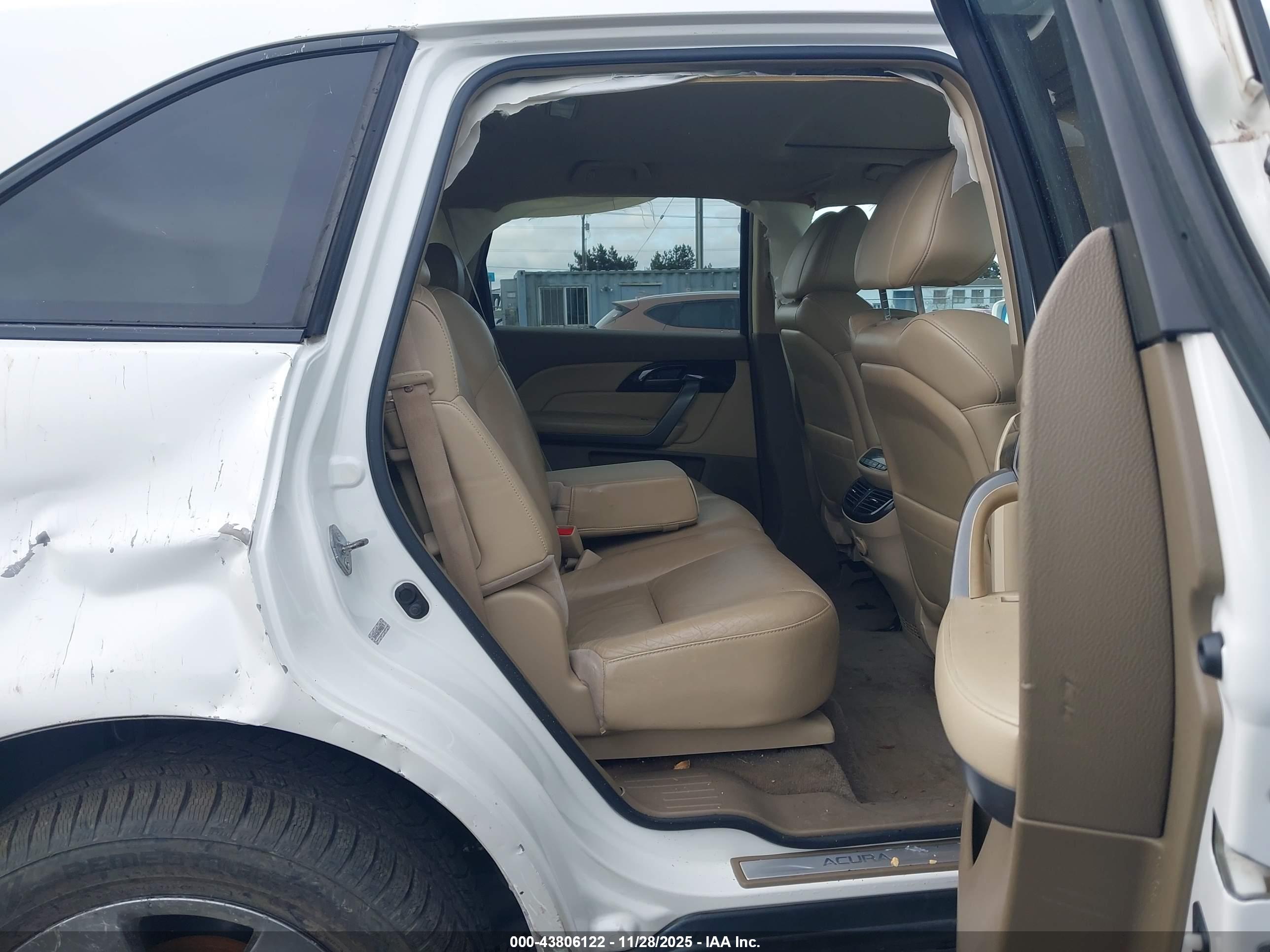 ACURA MDX image 8