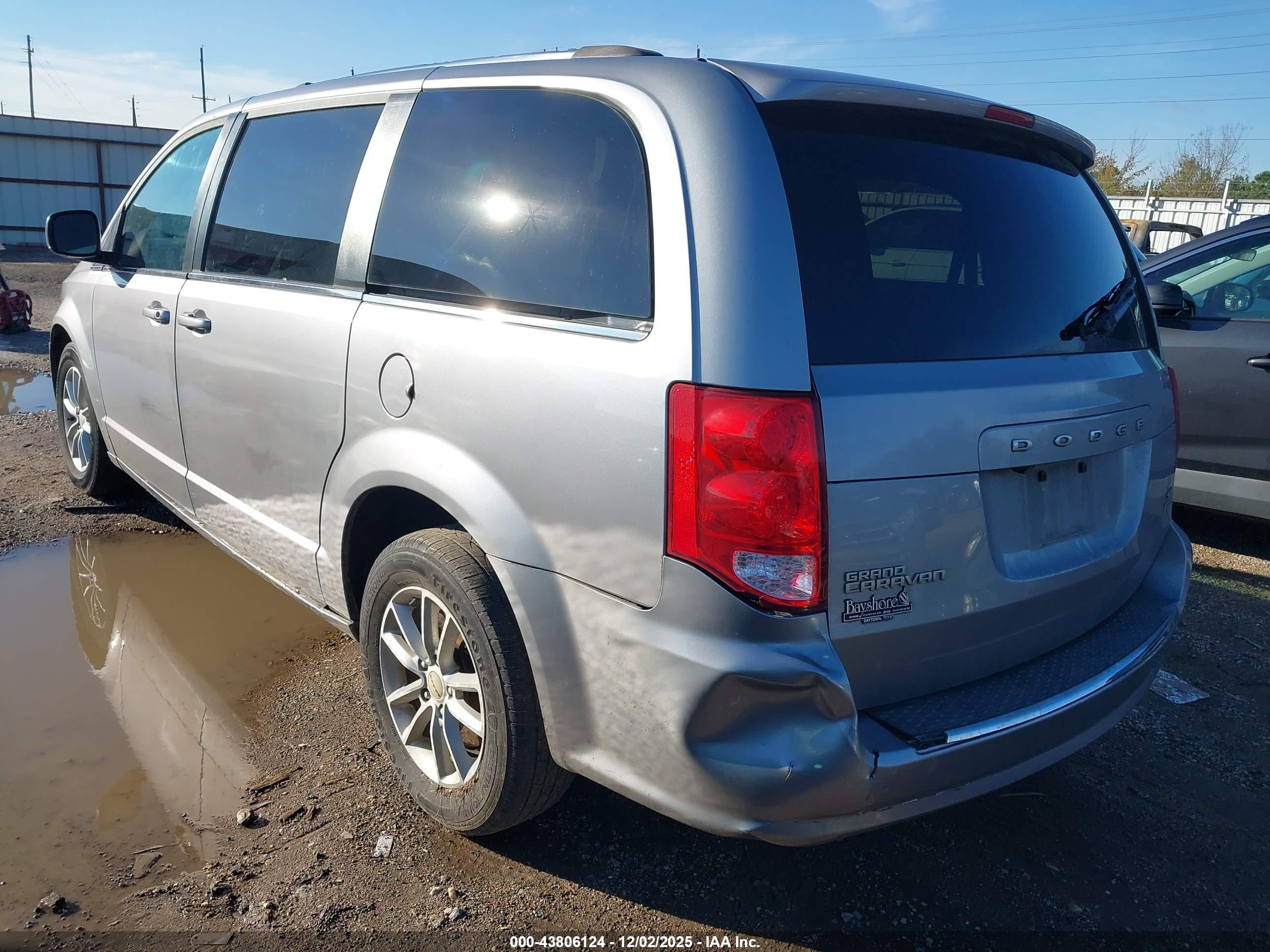DODGE GRAND image 3