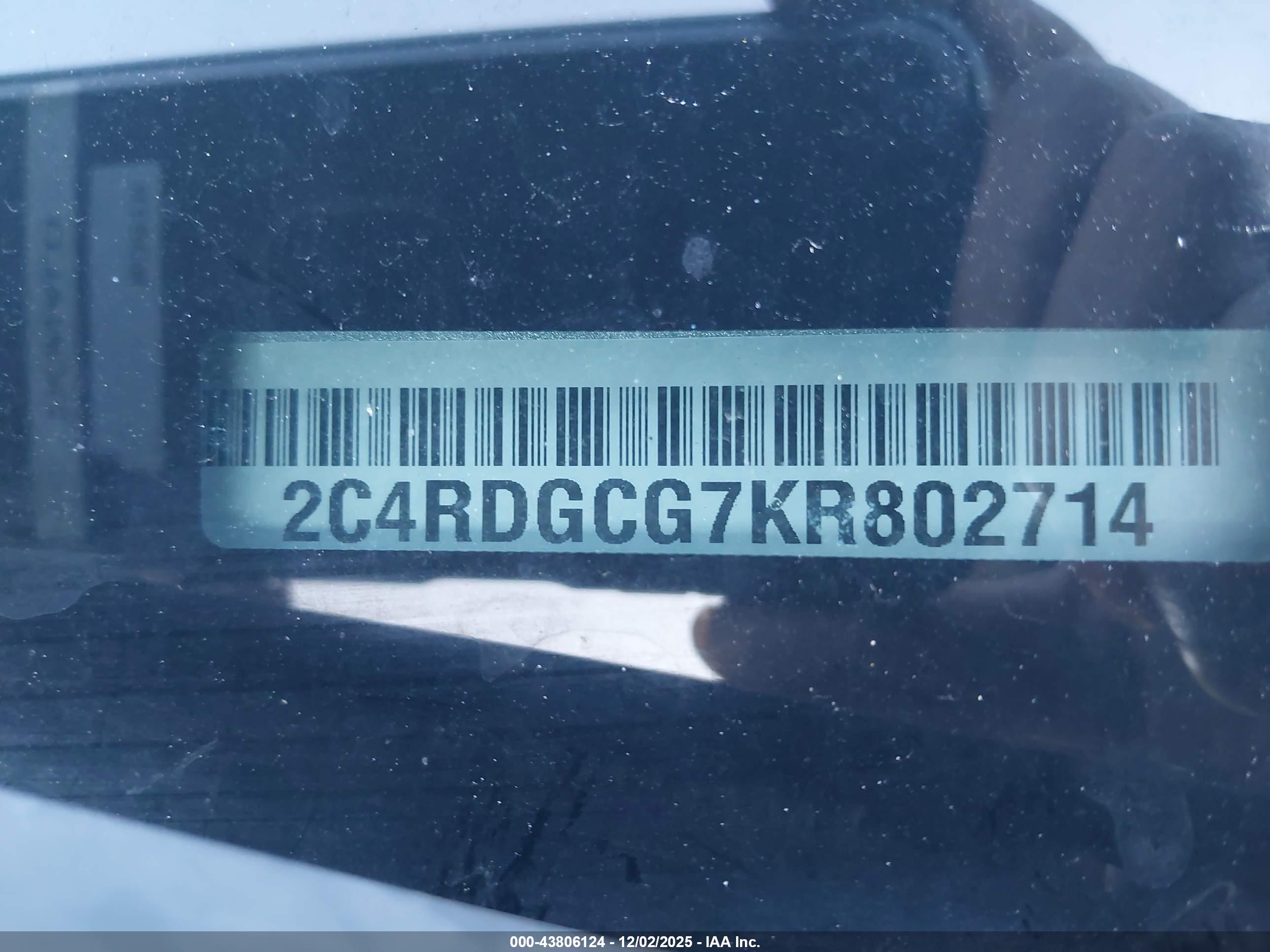 DODGE GRAND image 9