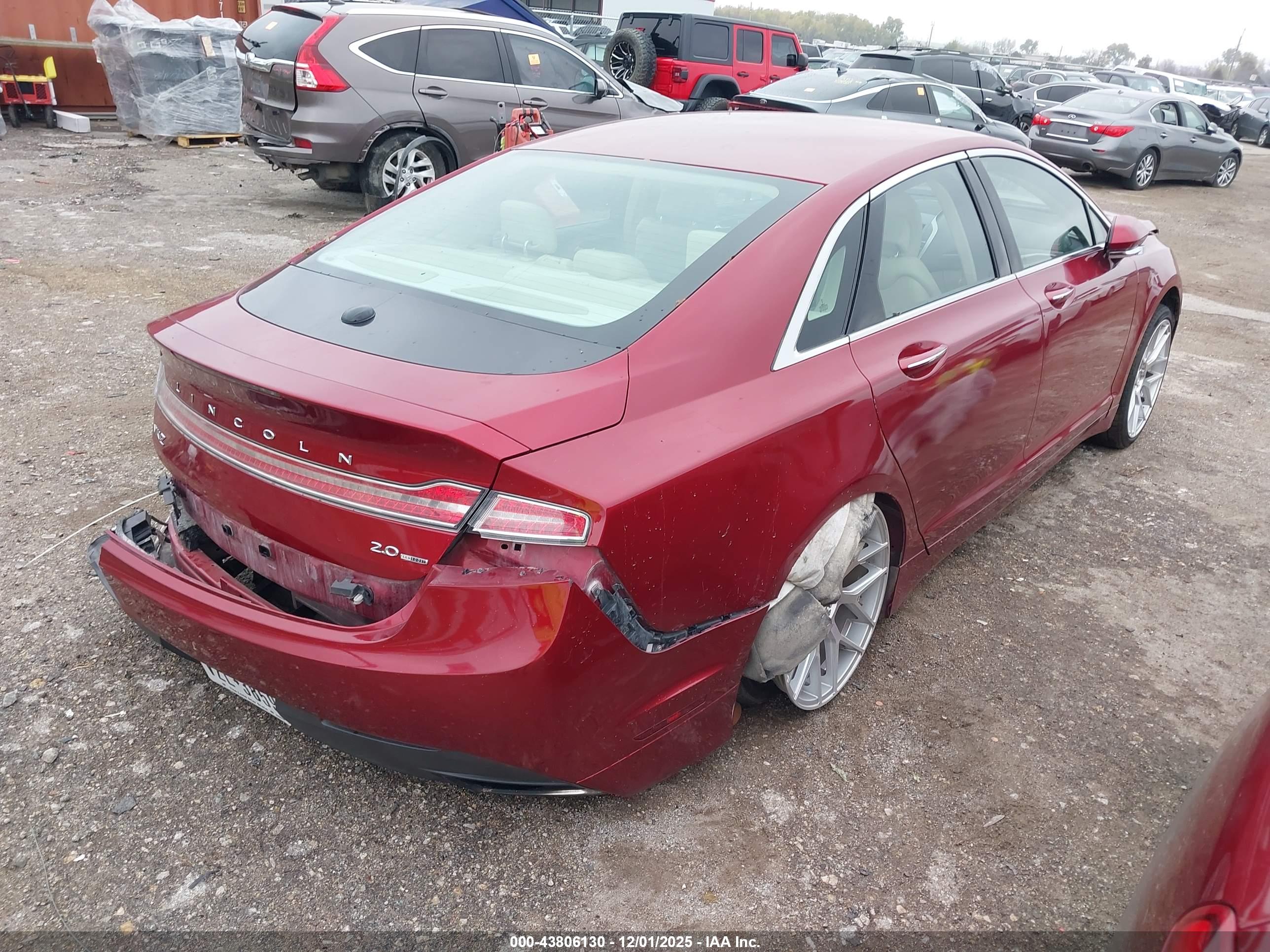 LINCOLN MKZ image 4