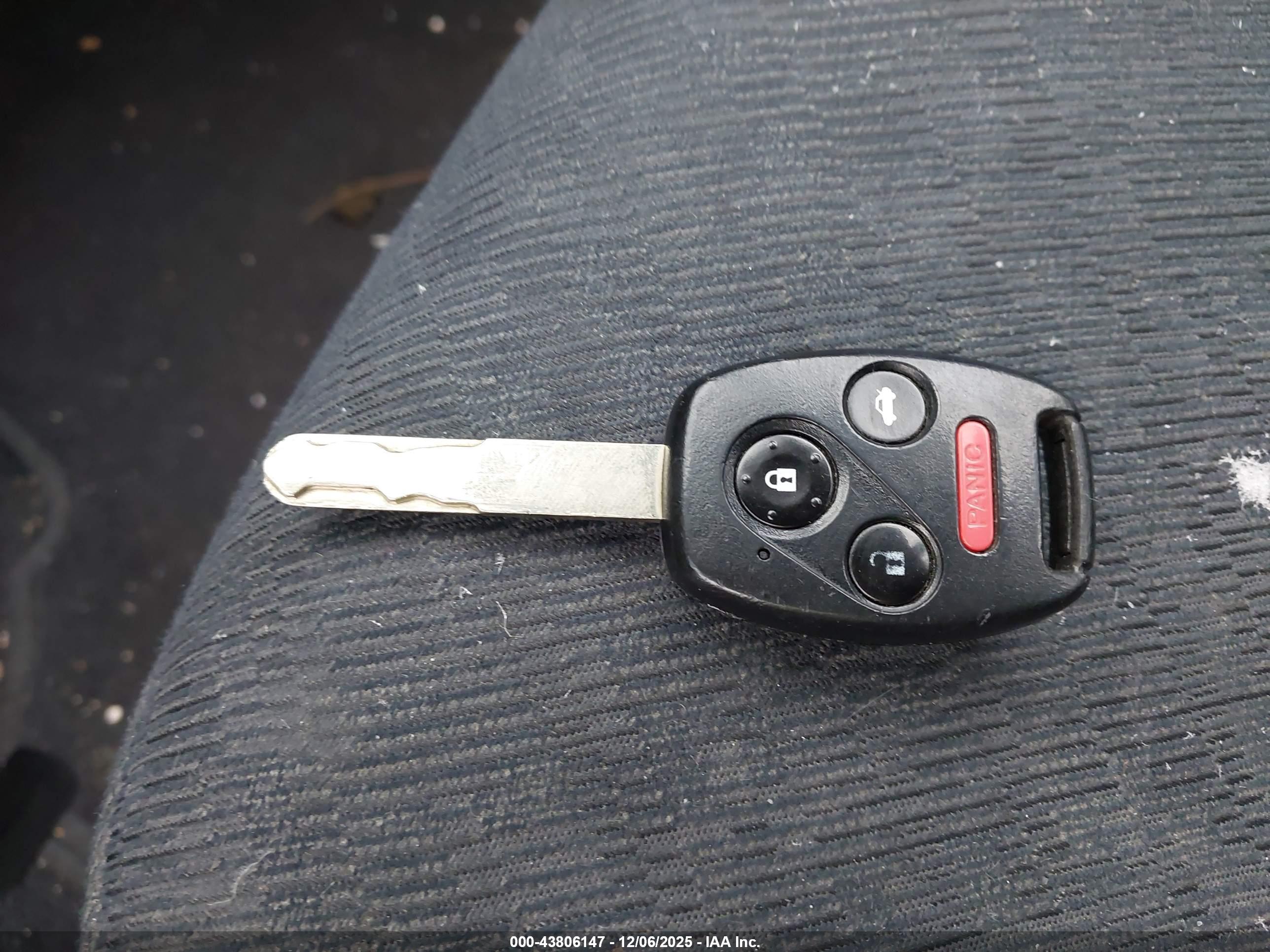 HONDA CR-V image 11