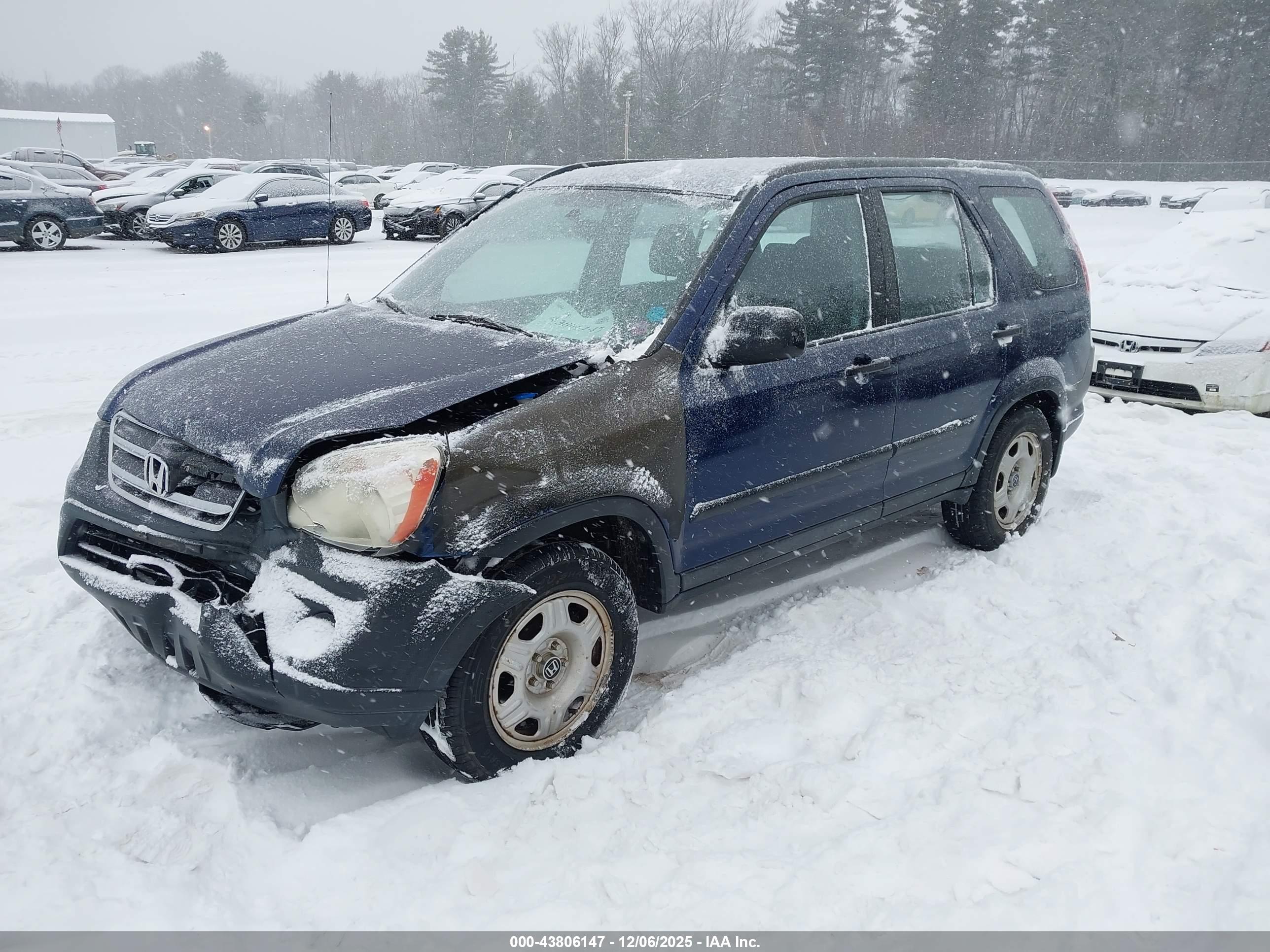 HONDA CR-V image 2