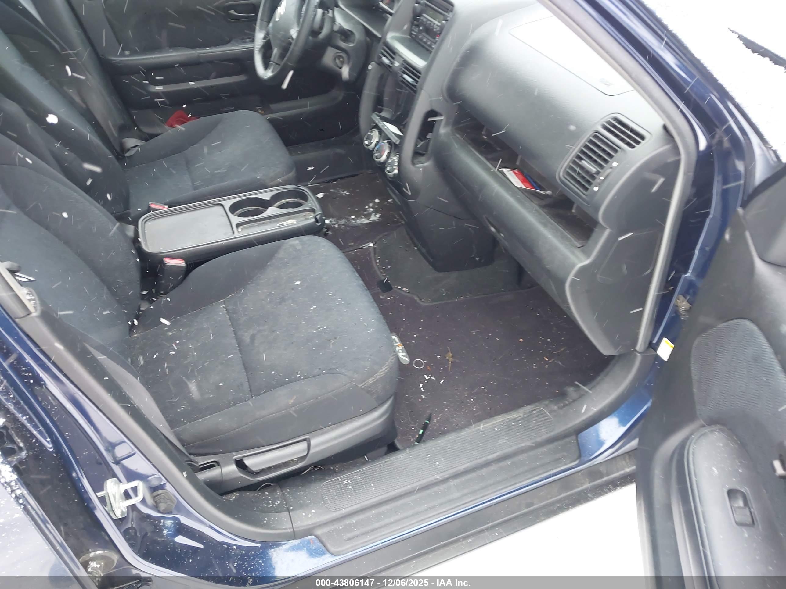 HONDA CR-V image 5