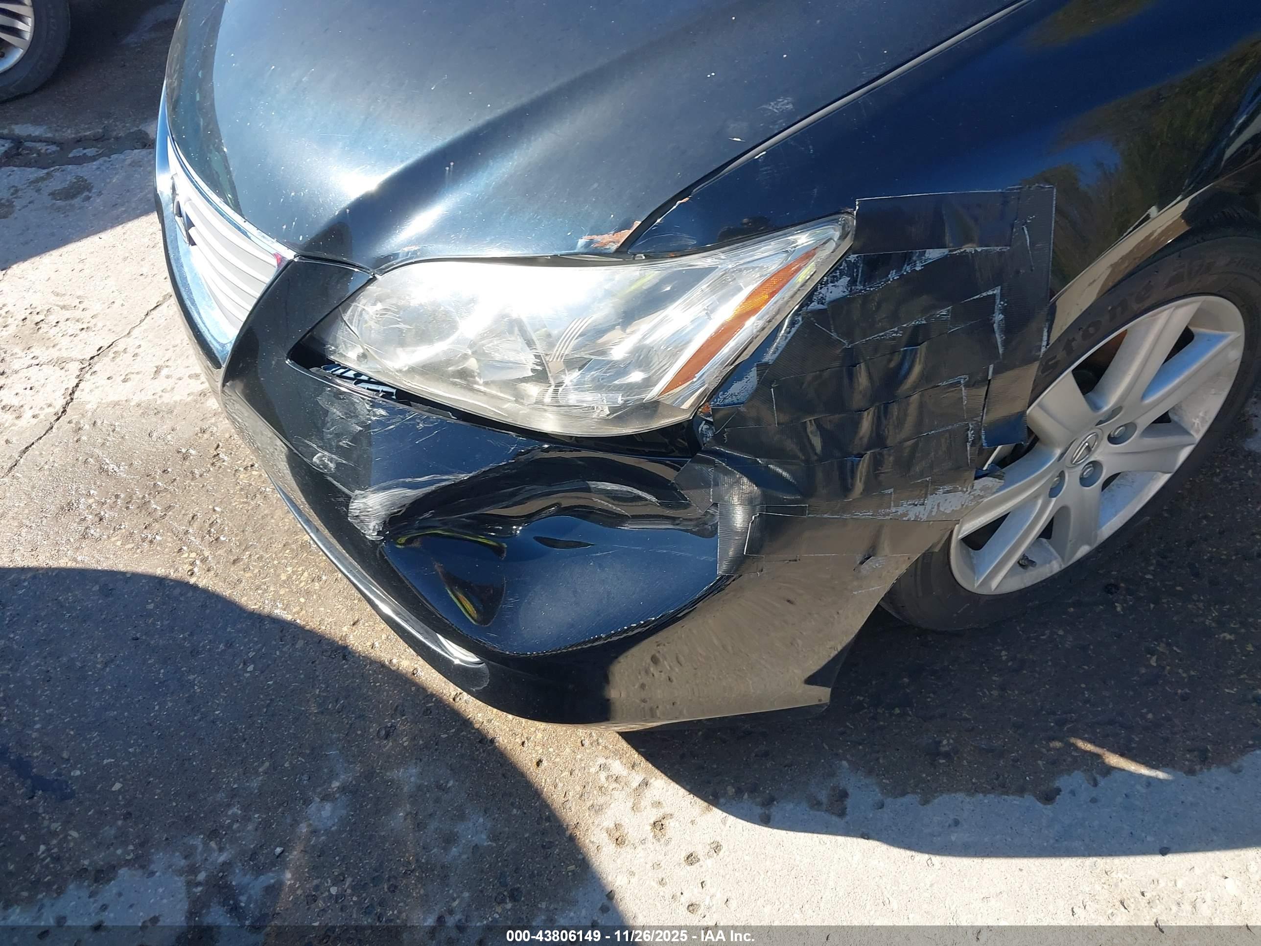 LEXUS ES image 6