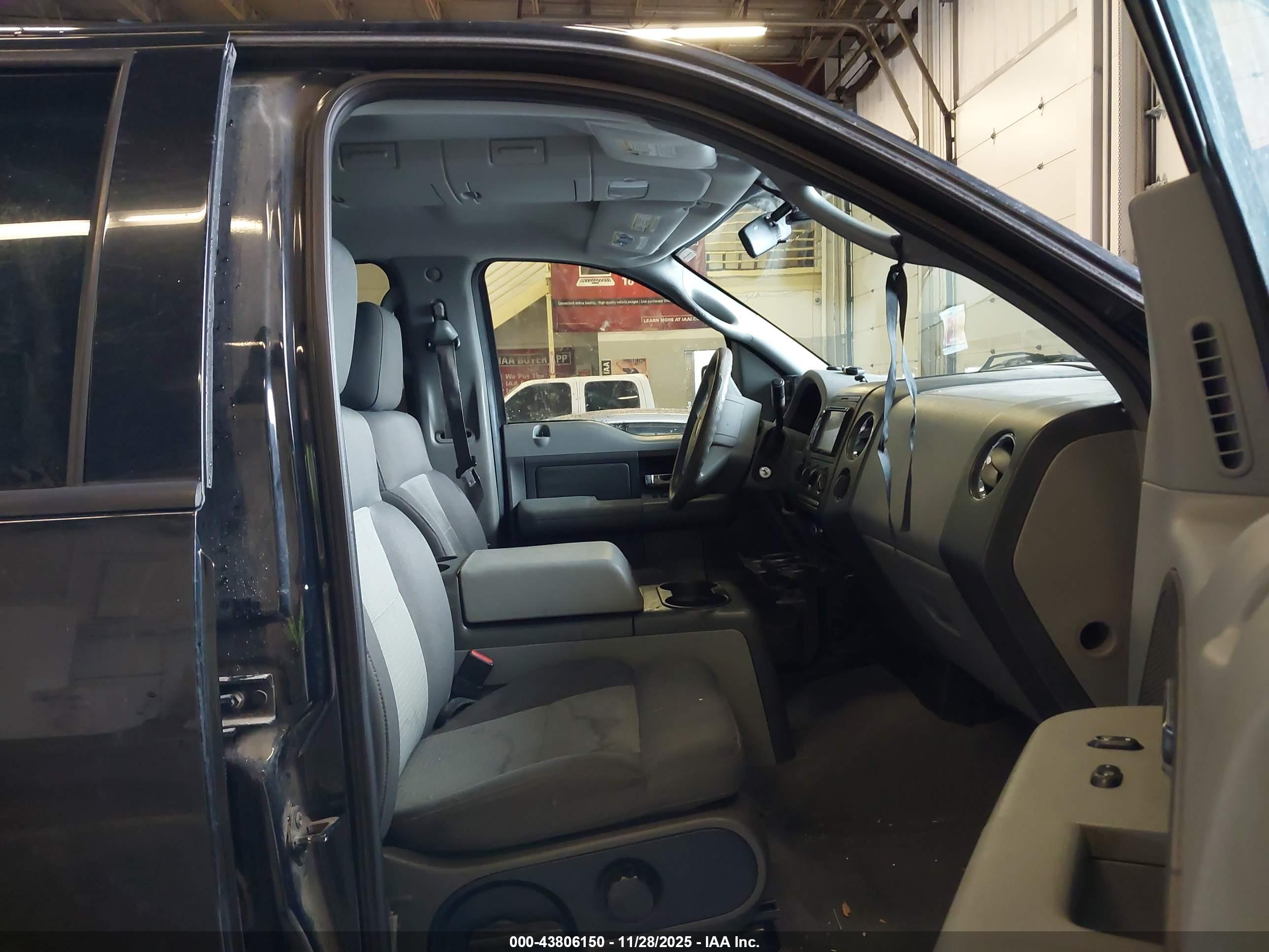 FORD F-150 image 5